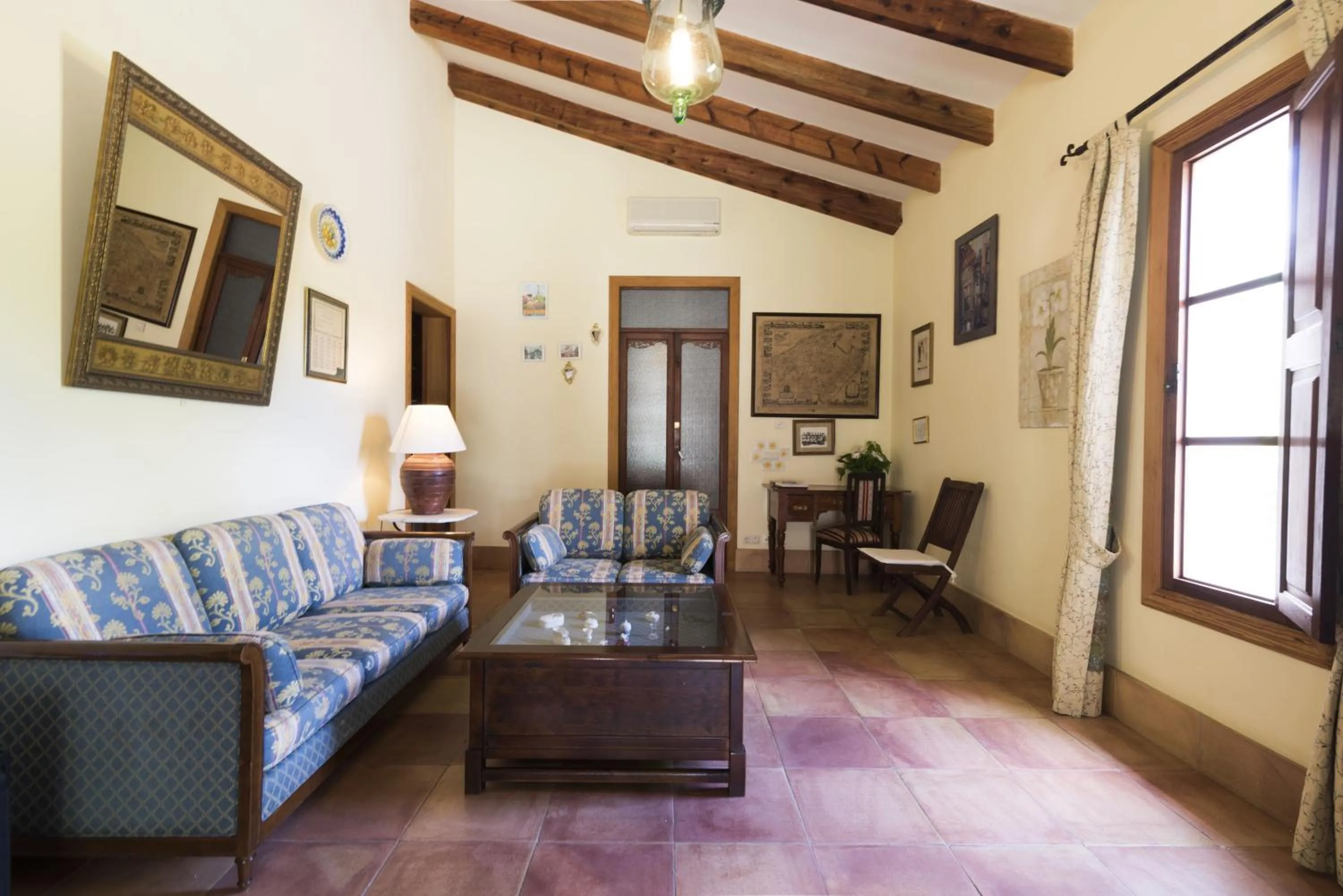 Living room in Aumallia Hotel & Spa