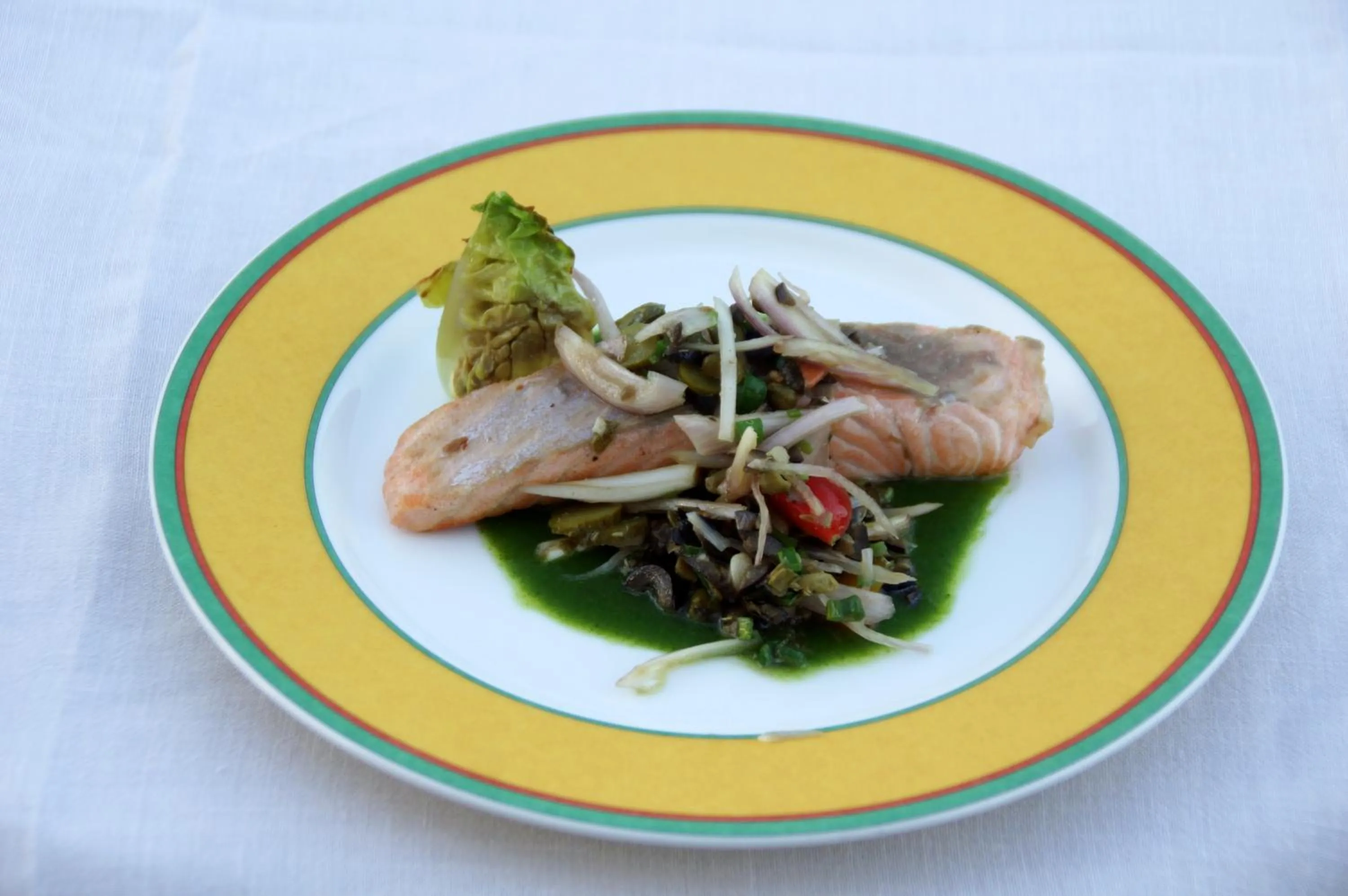 Restaurant/places to eat in Aumallia Hotel & Spa