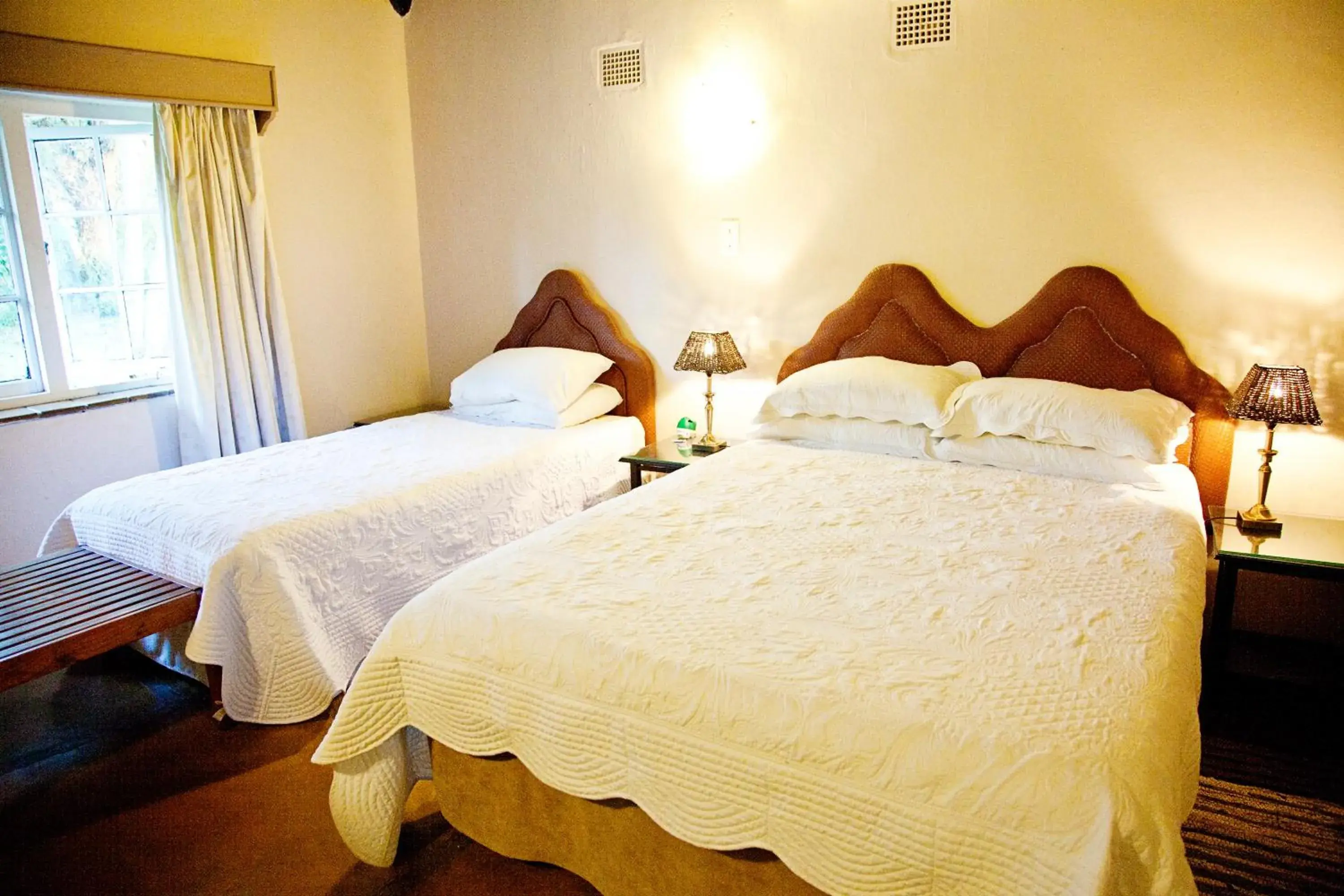 Family Room - single occupancy in Lalapanzi Hotel & Conference Centre Family Room - single occupancy in Lalapanzi Hotel & Conference Centre