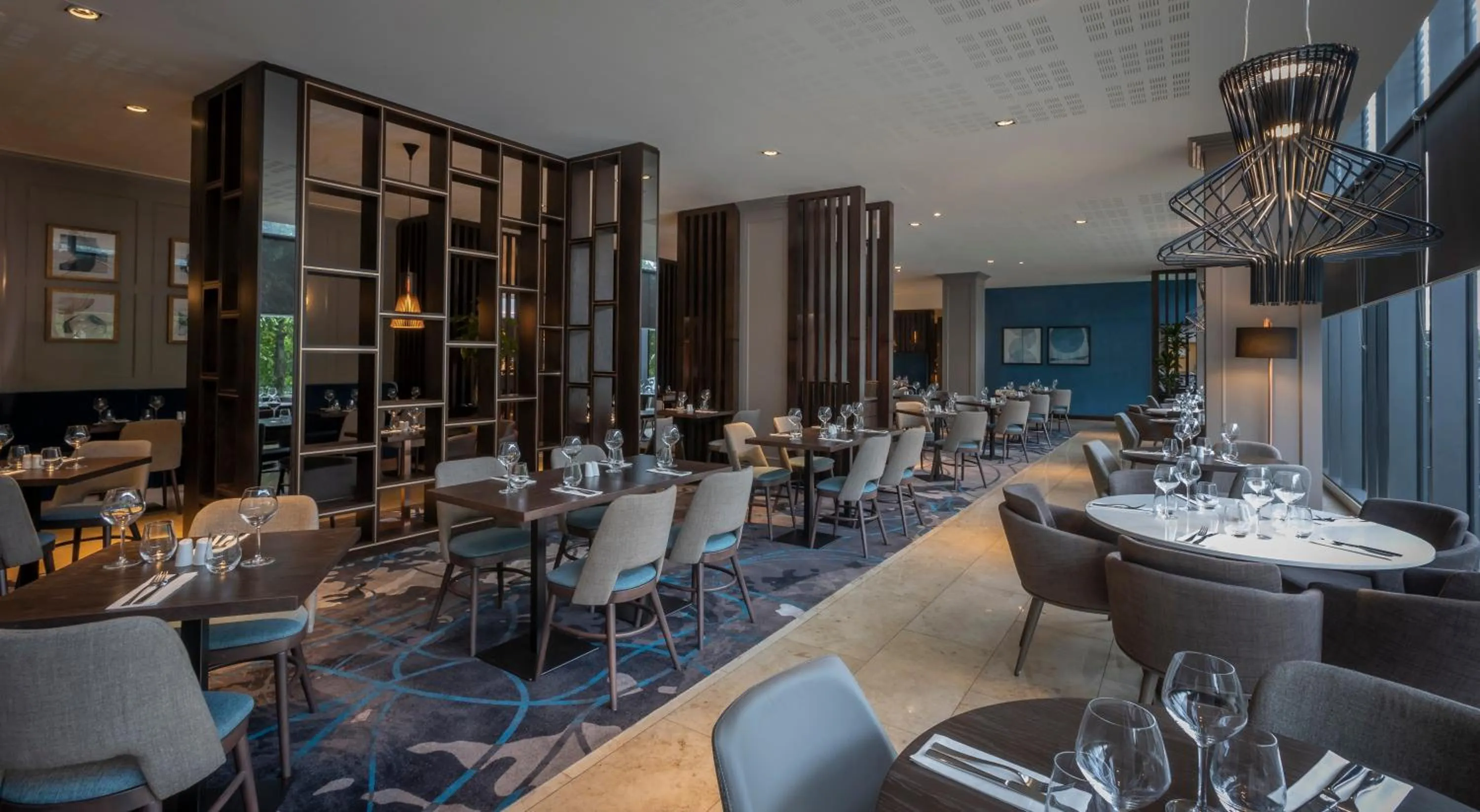 Restaurant/places to eat in Clayton Hotel Leopardstown