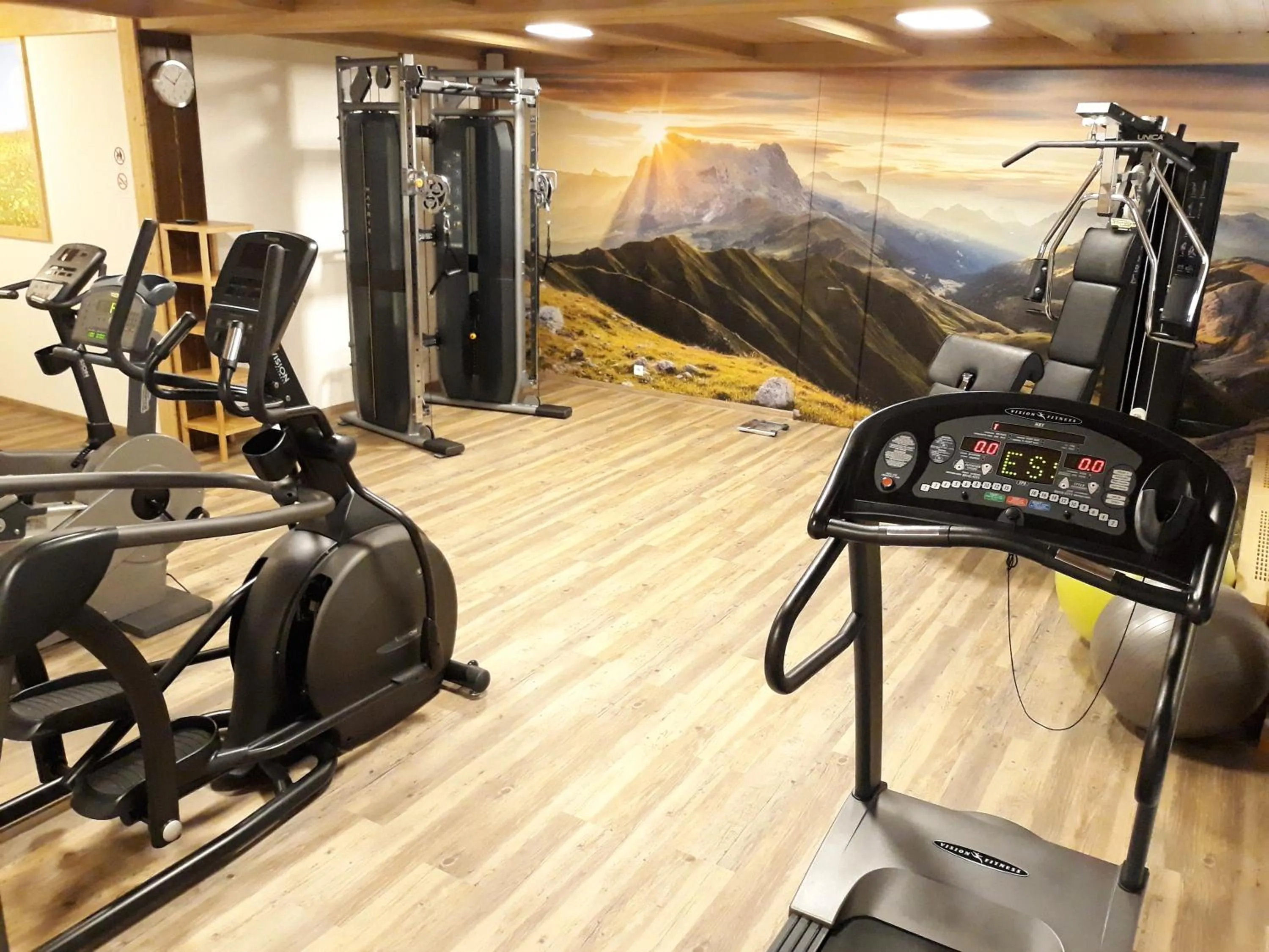 Fitness centre/facilities in Hotel Castel Oswald von Wolkenstein