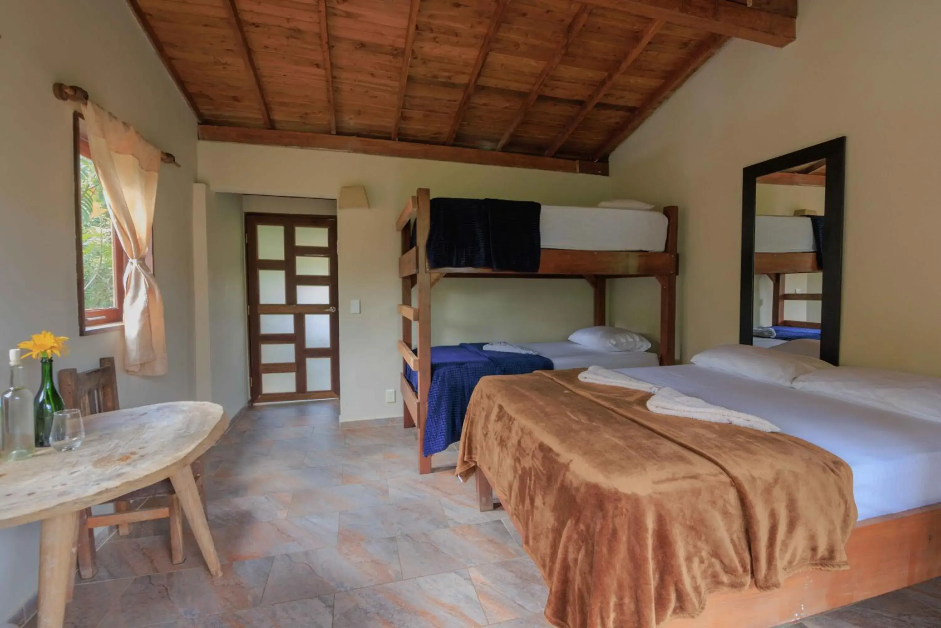 Bunk Bed in Mixed Dormitory Room in Ritmo del Rio Bunk Bed in Mixed Dormitory Room in Ritmo del Rio