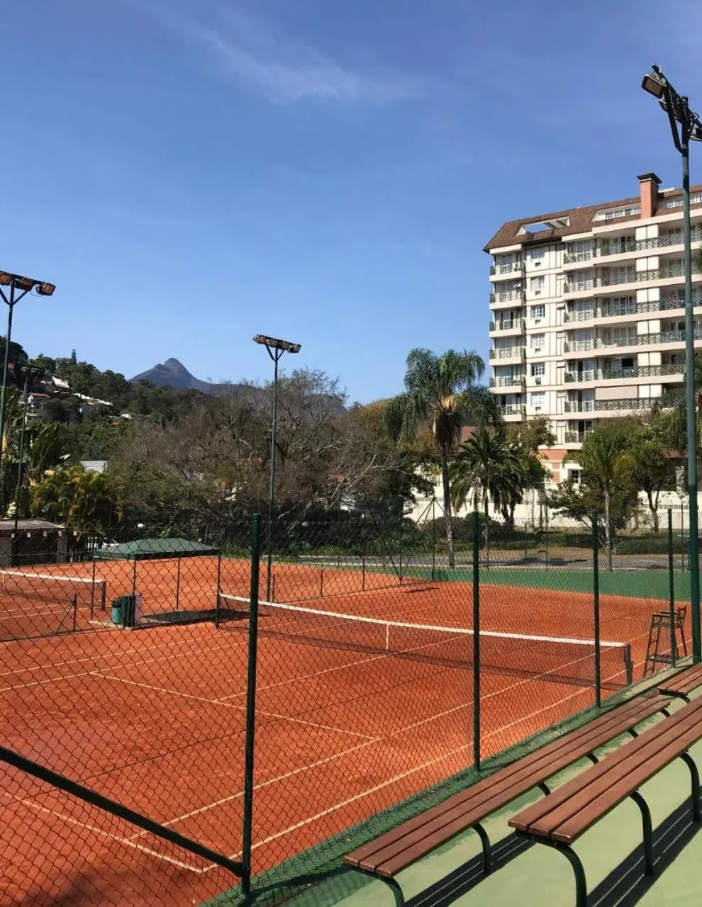 Live Suites Itaipava