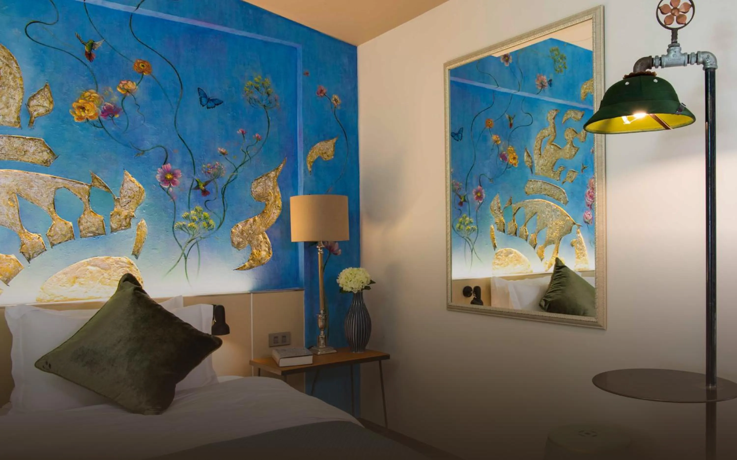 Bedroom, Bed in Dhevi Bangkok Hotel