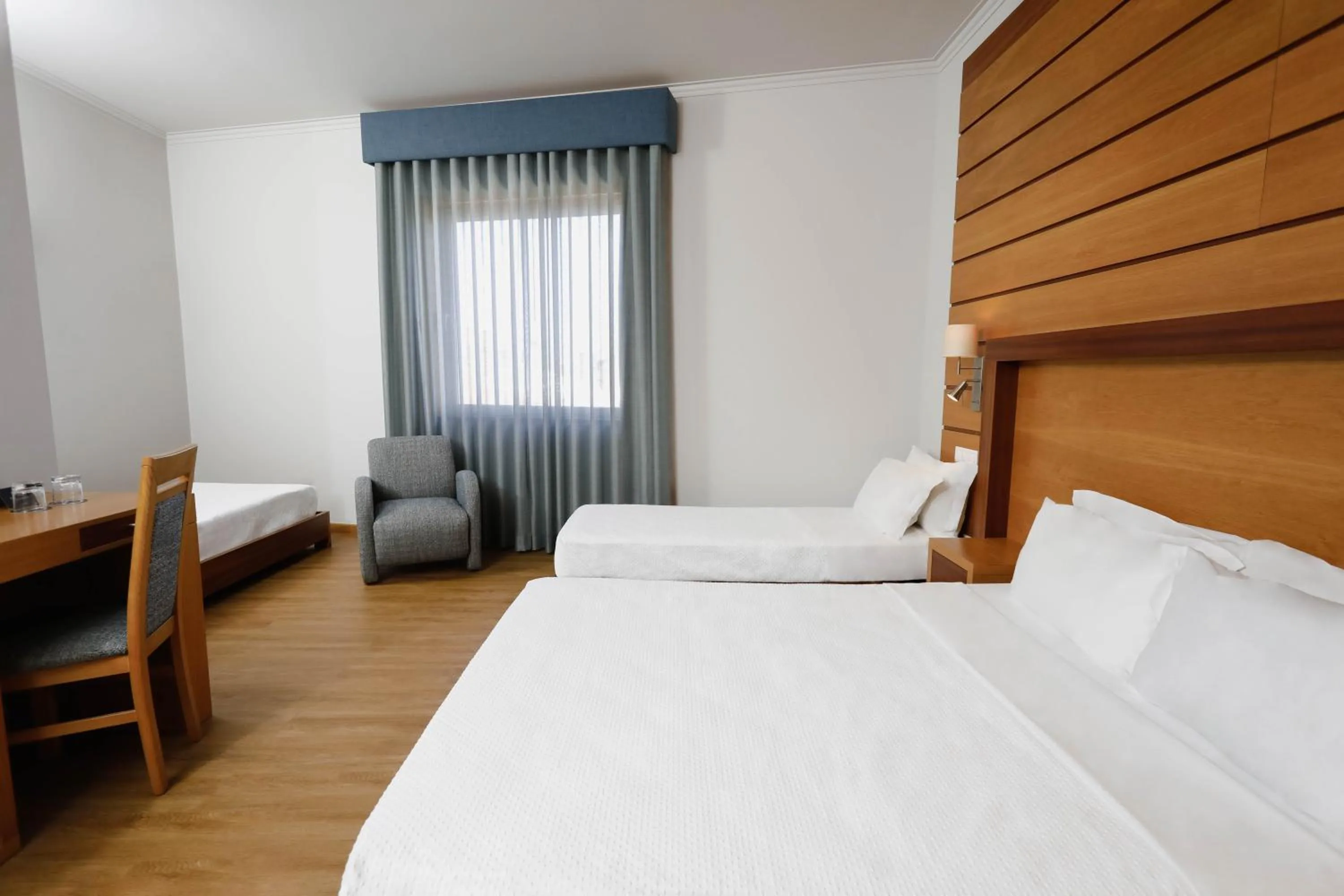 Bed in Montebelo Palácio dos Melos Viseu Historic Hotel