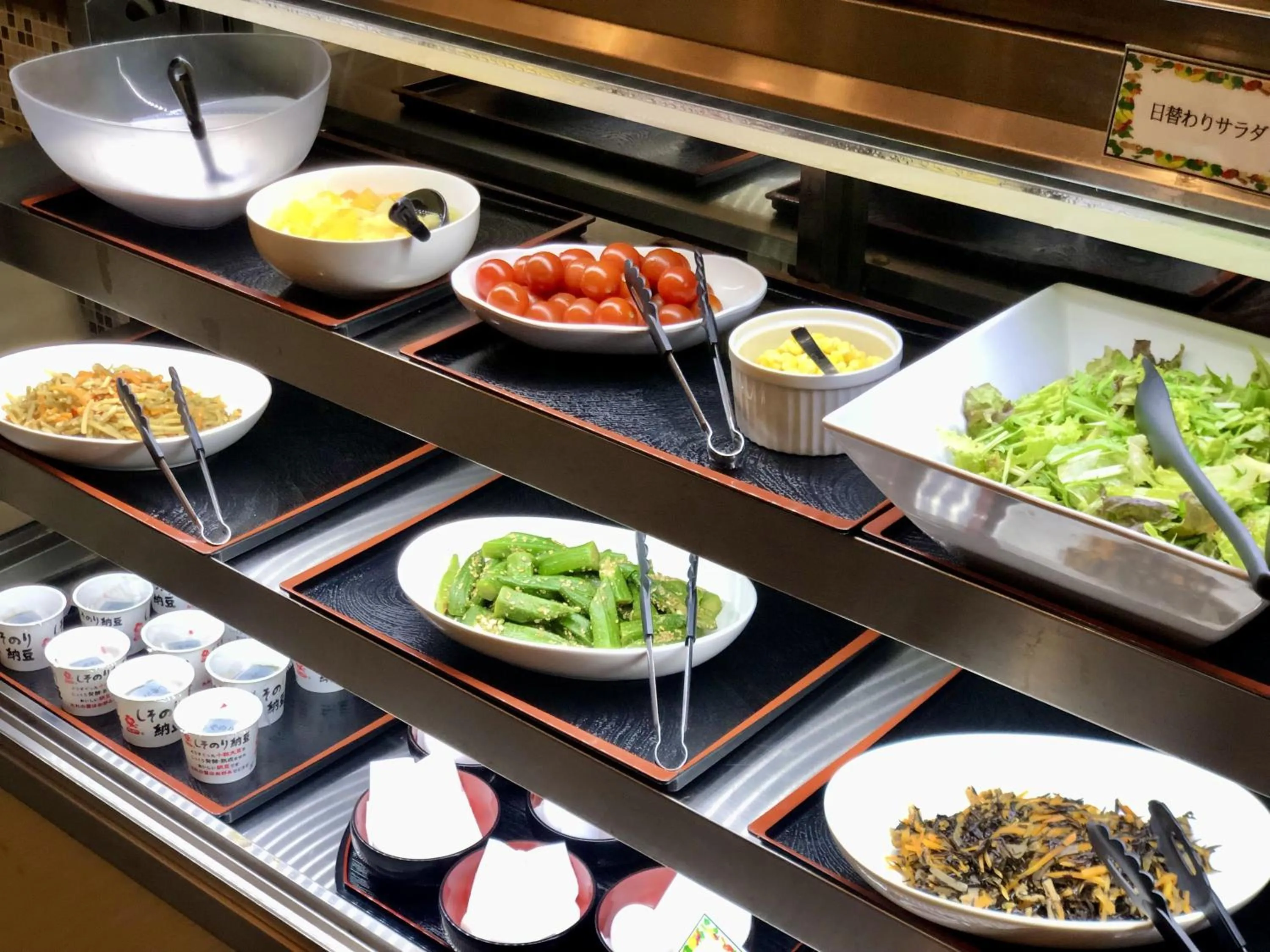 Restaurant/places to eat in APA Hotel Hachioji Eki Nishi