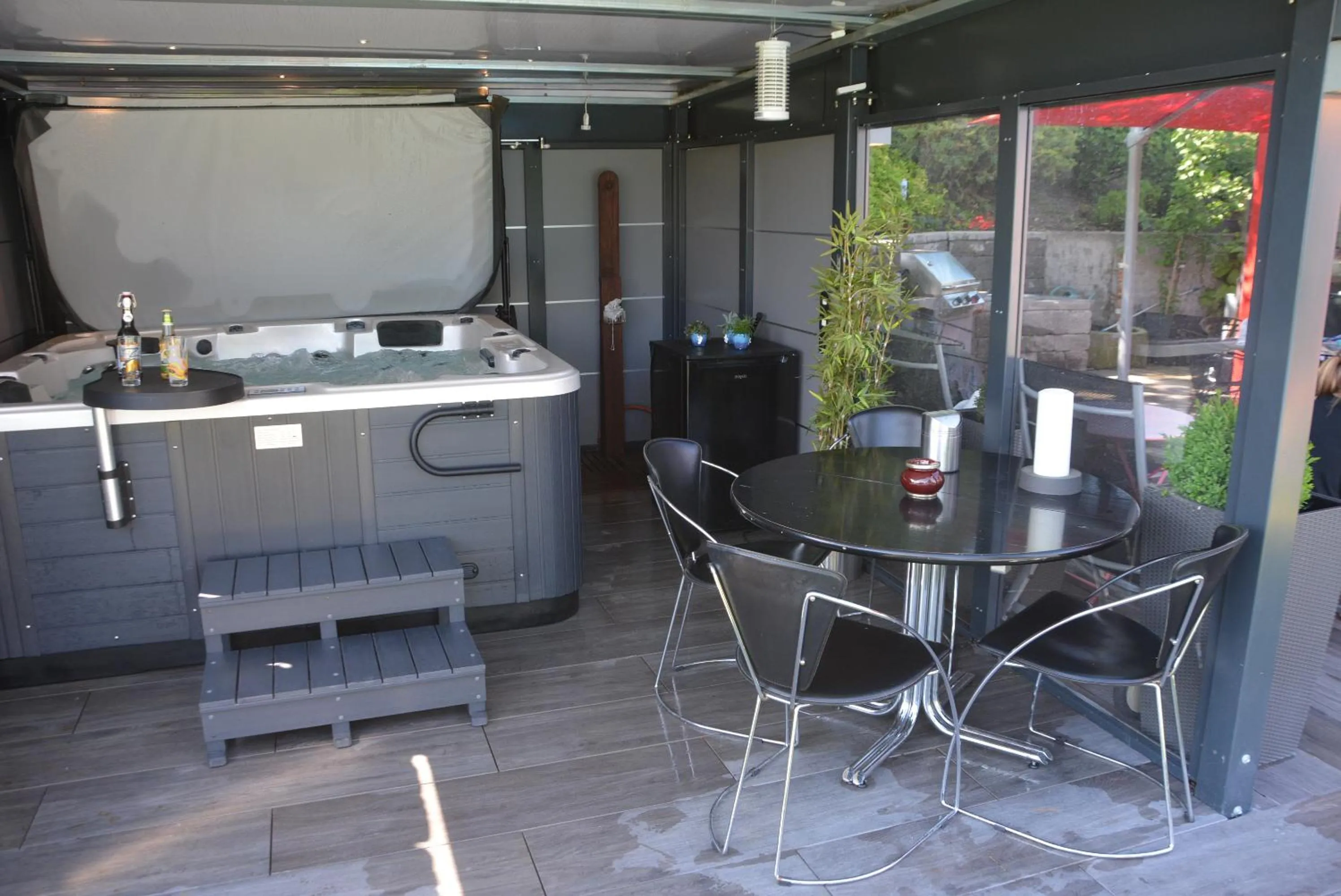 Hot Tub in BnB Sirnach