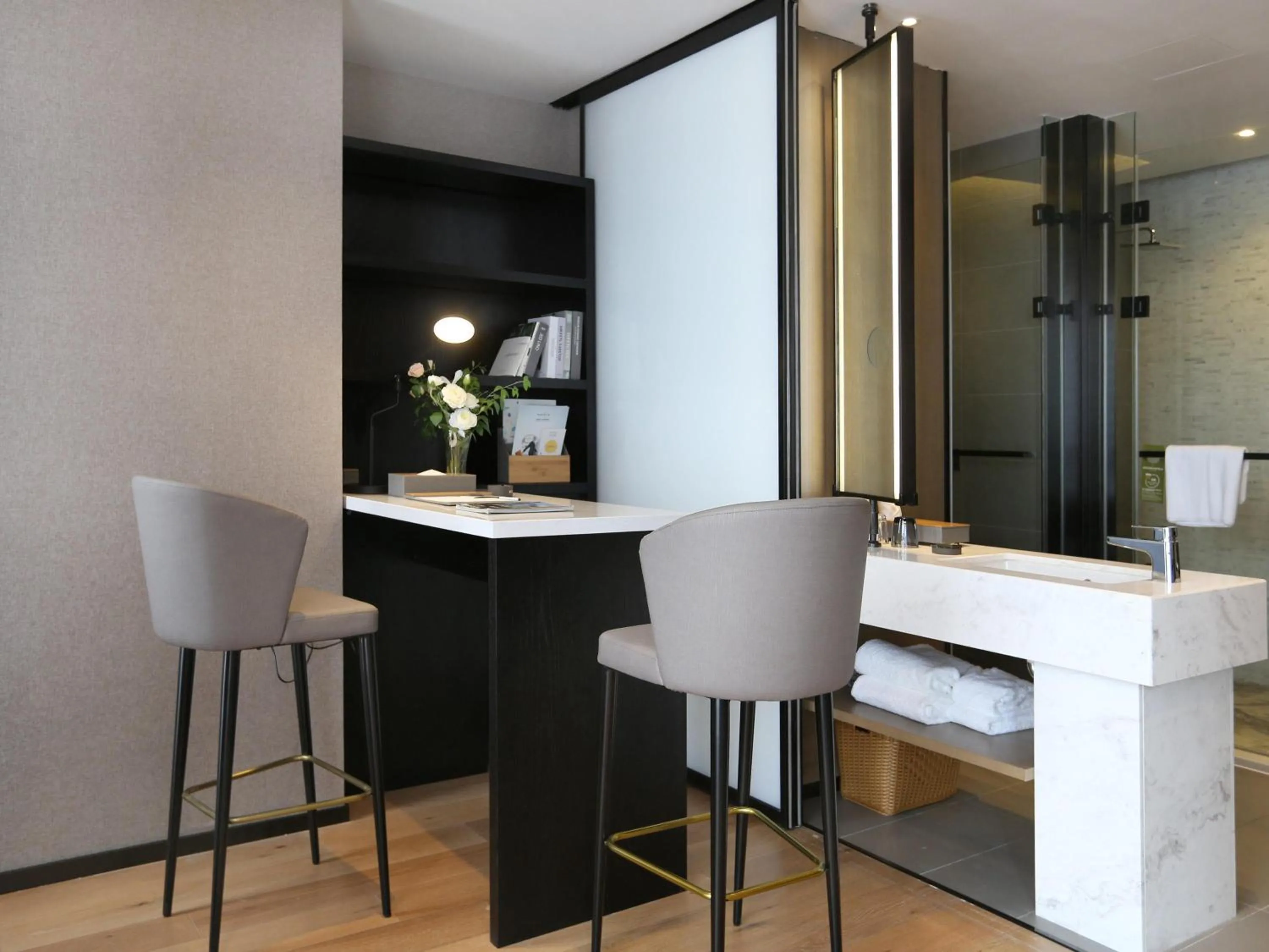 Bedroom in Novotel Deqing Moganshan