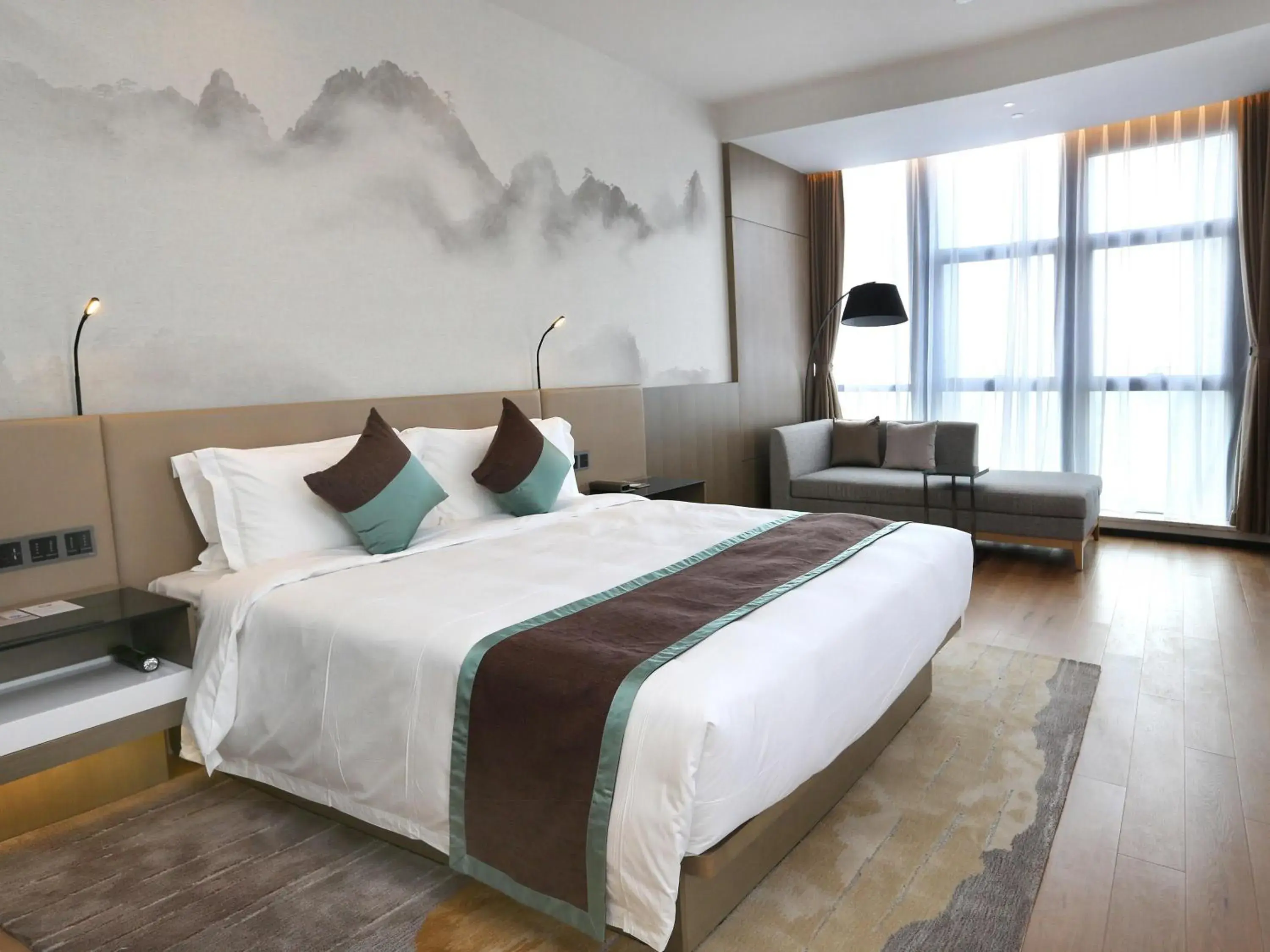 Superior King Room - Garden Side in Novotel Deqing Moganshan Superior King Room - Garden Side in Novotel Deqing Moganshan