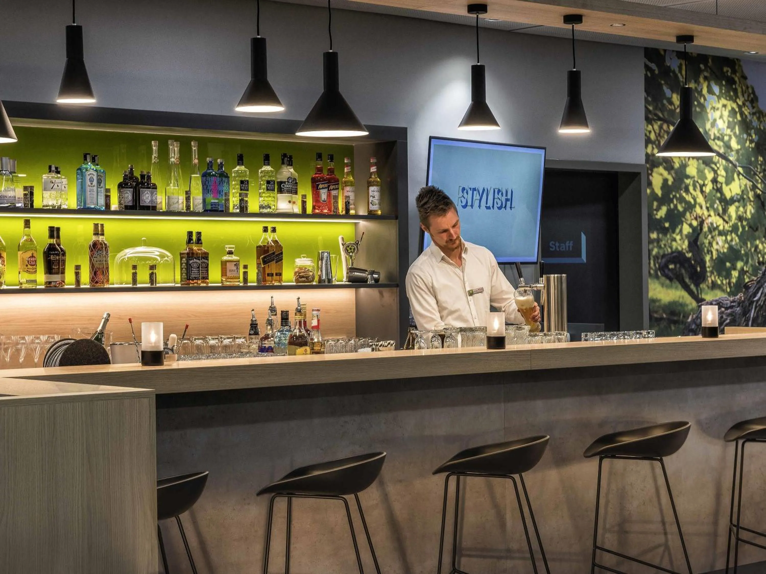 Lounge or bar in ibis Styles Stuttgart Vaihingen