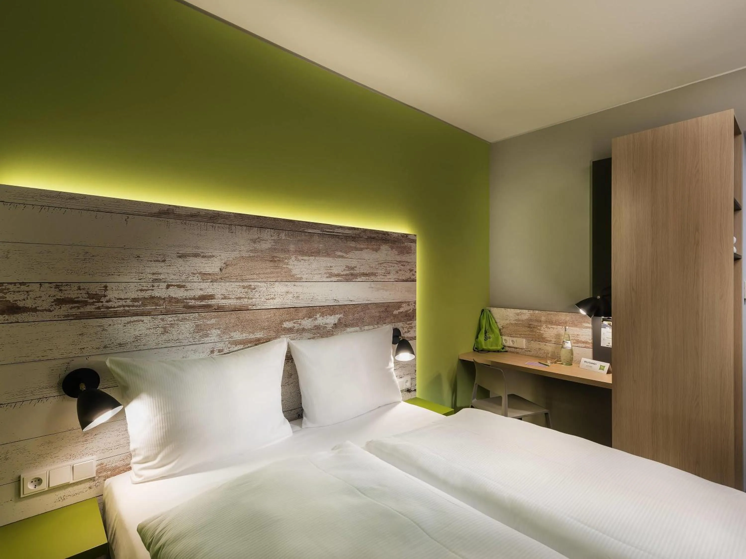 Bedroom, Bed in ibis Styles Stuttgart Vaihingen