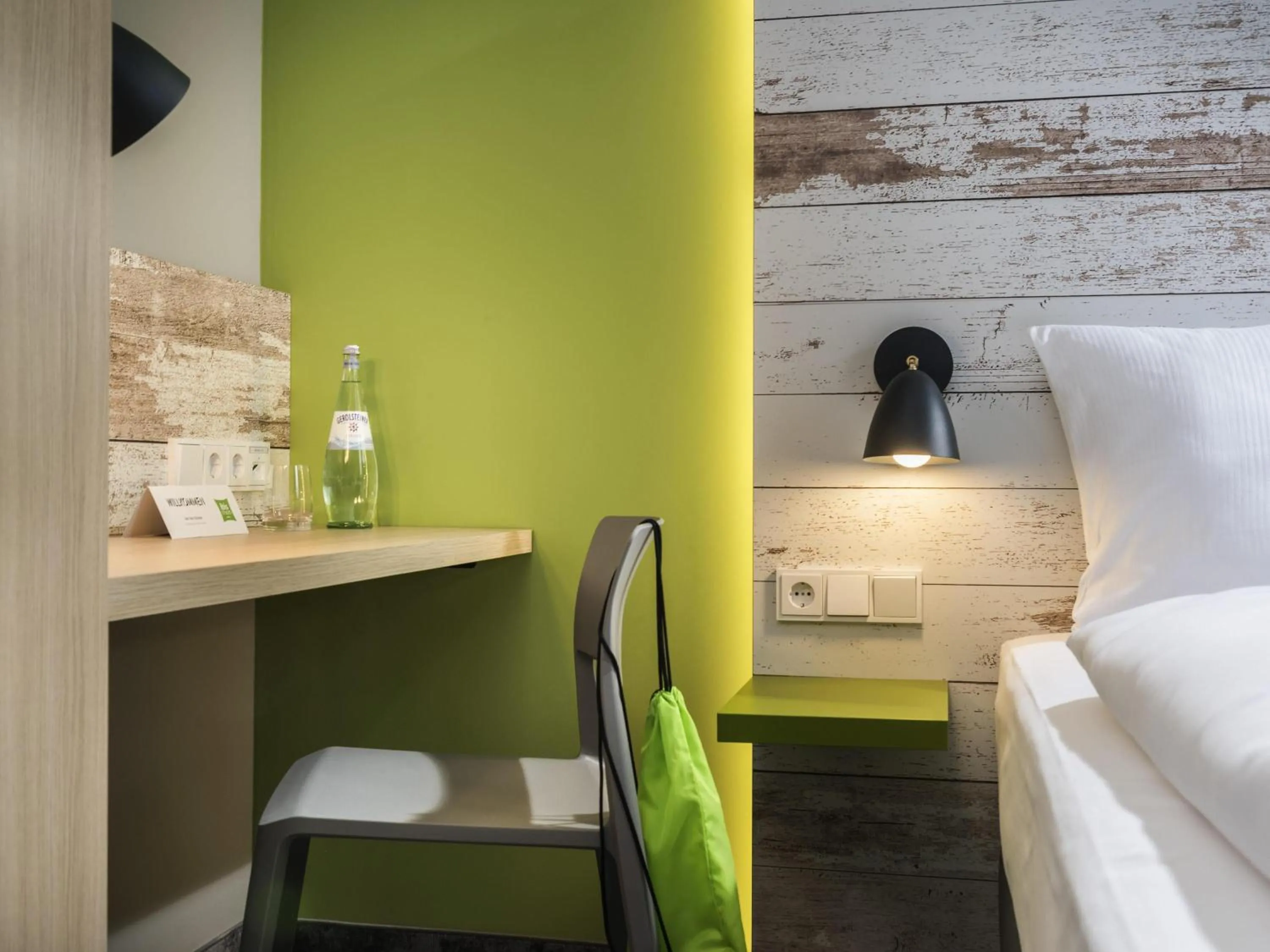 family room with one double and one single bed in ibis Styles Stuttgart Vaihingen