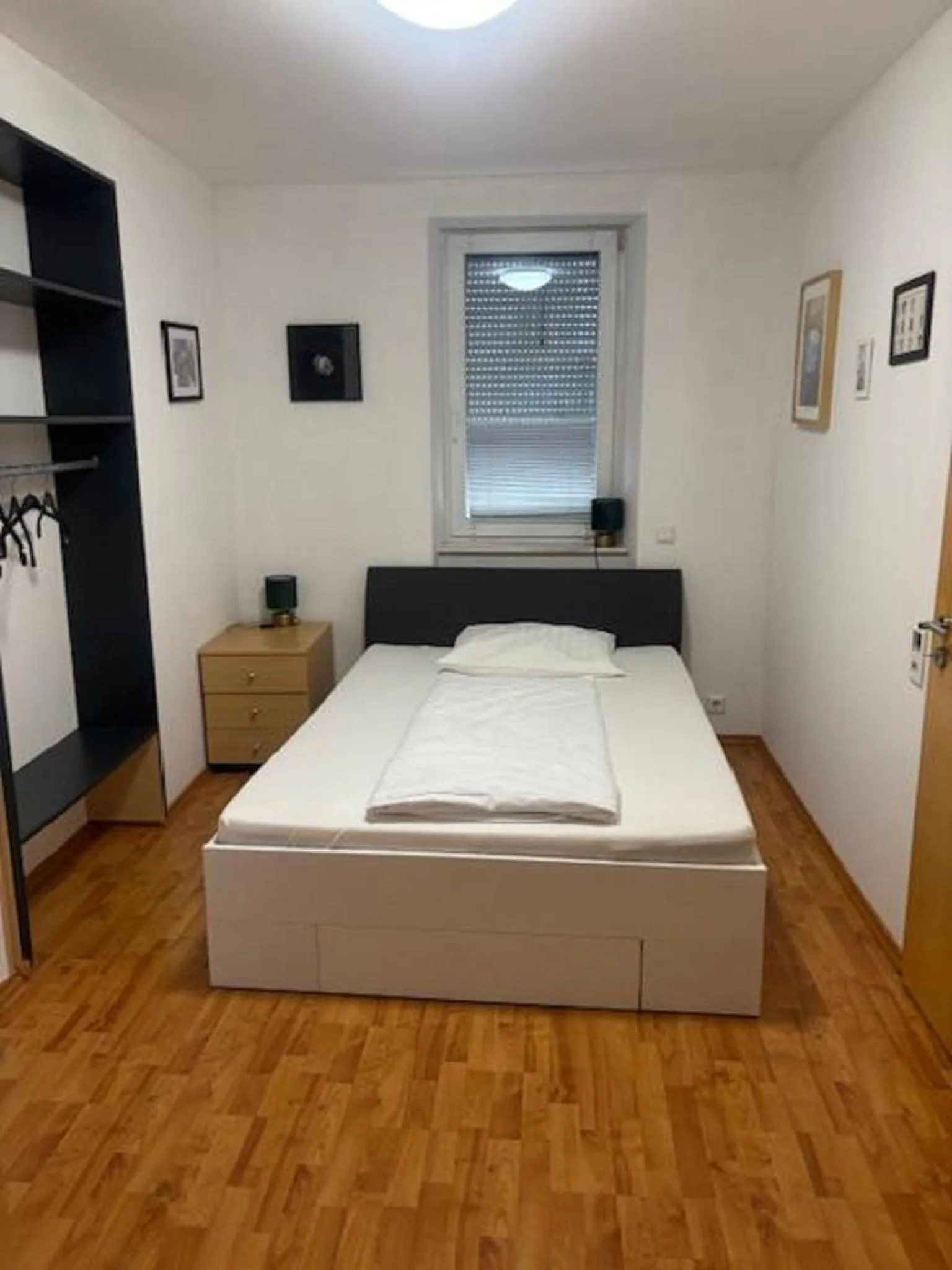 Bed in Villa Croatia & Restaurant Adria