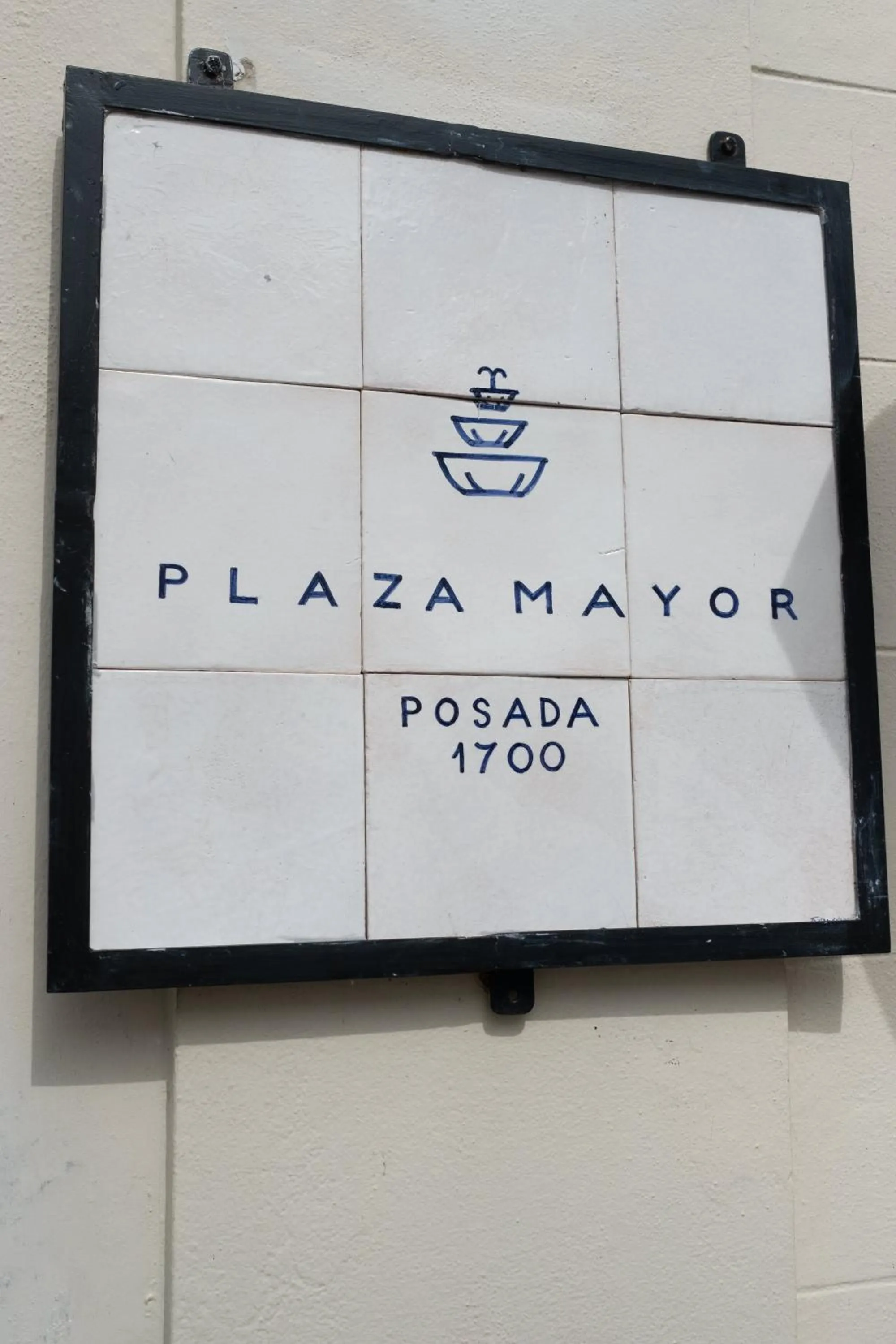 Property logo or sign in Posada Plaza Mayor