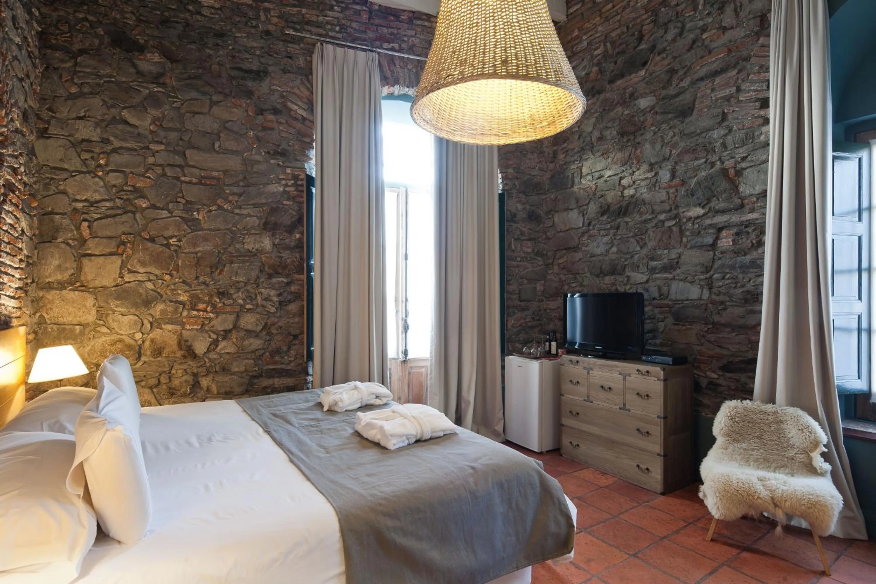 Photo of the whole room, Bed in Posada Plaza Mayor