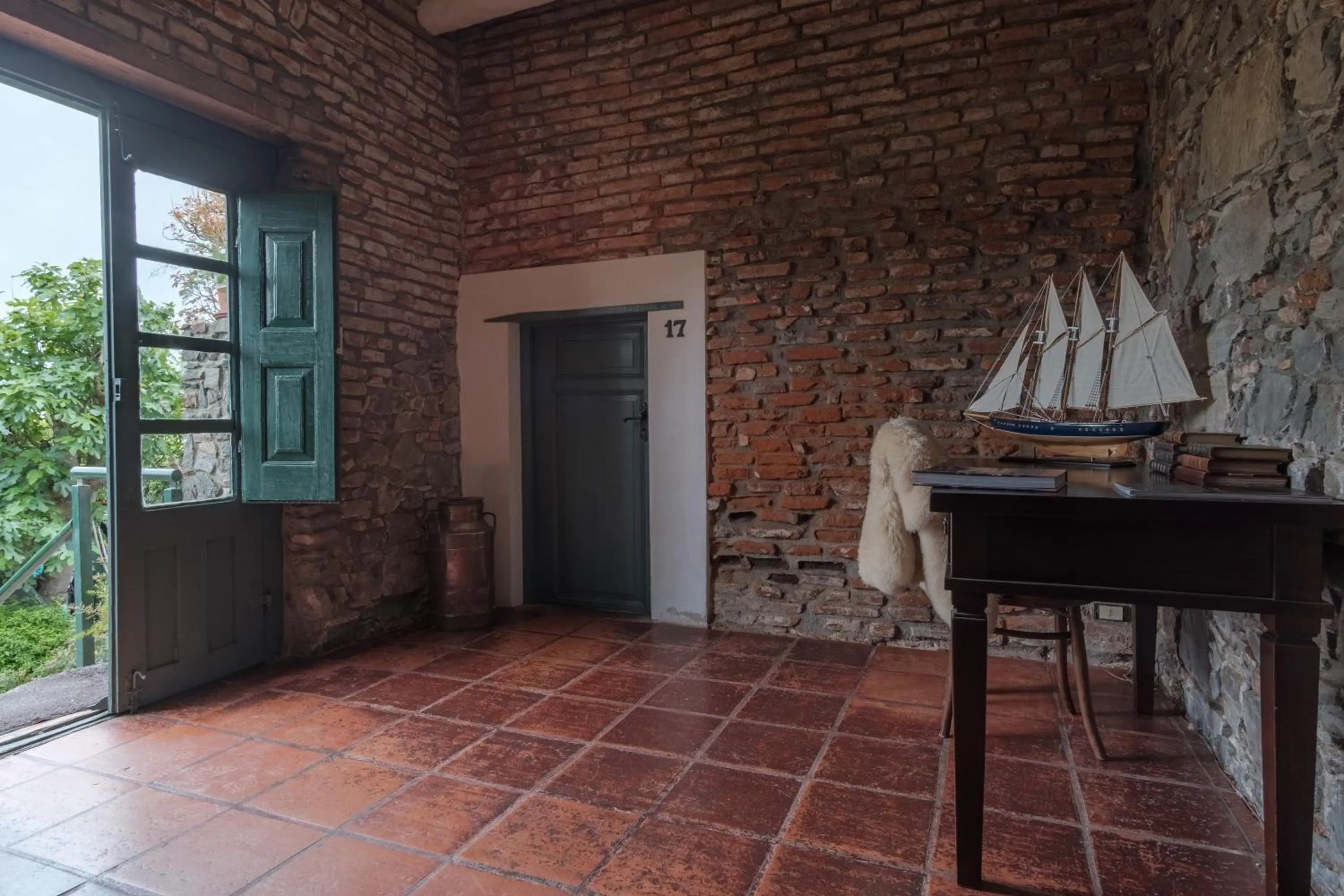 Seating area in Posada Plaza Mayor