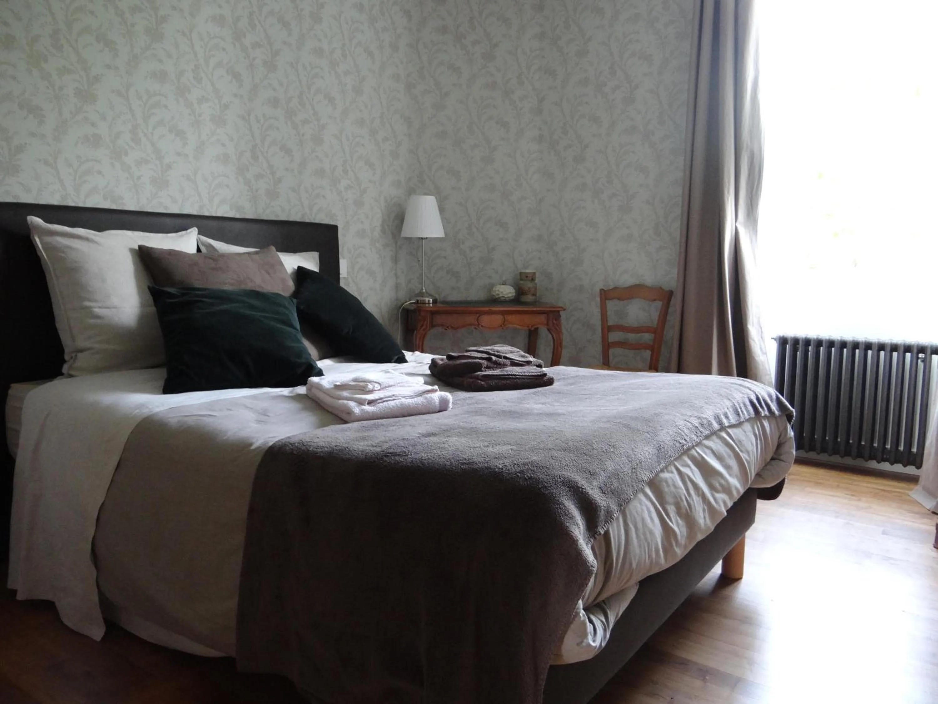 Les Tilleuls - Chambres d'hôtes - La Rochefoucauld