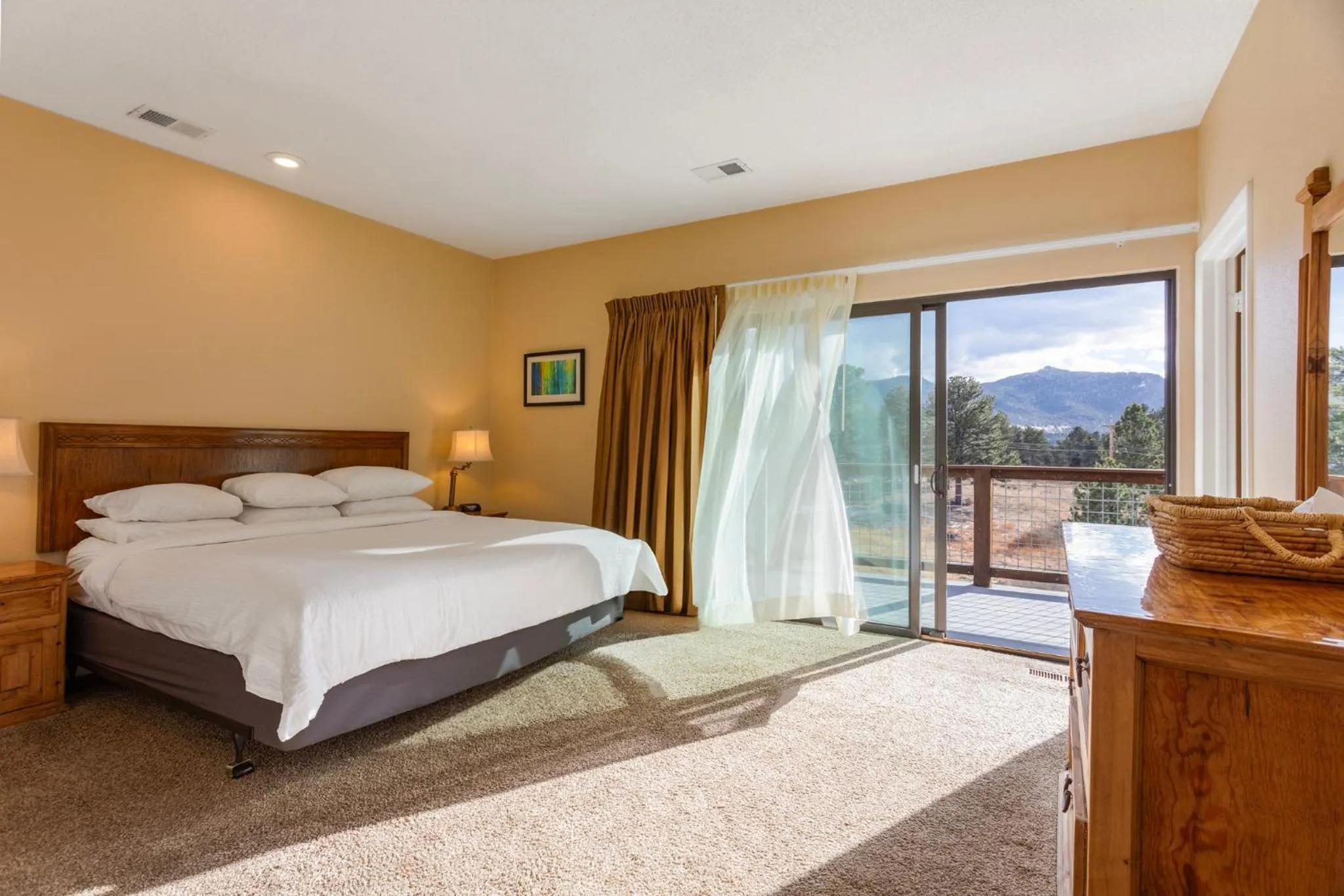 Bed in Coyote Mountain Lodge