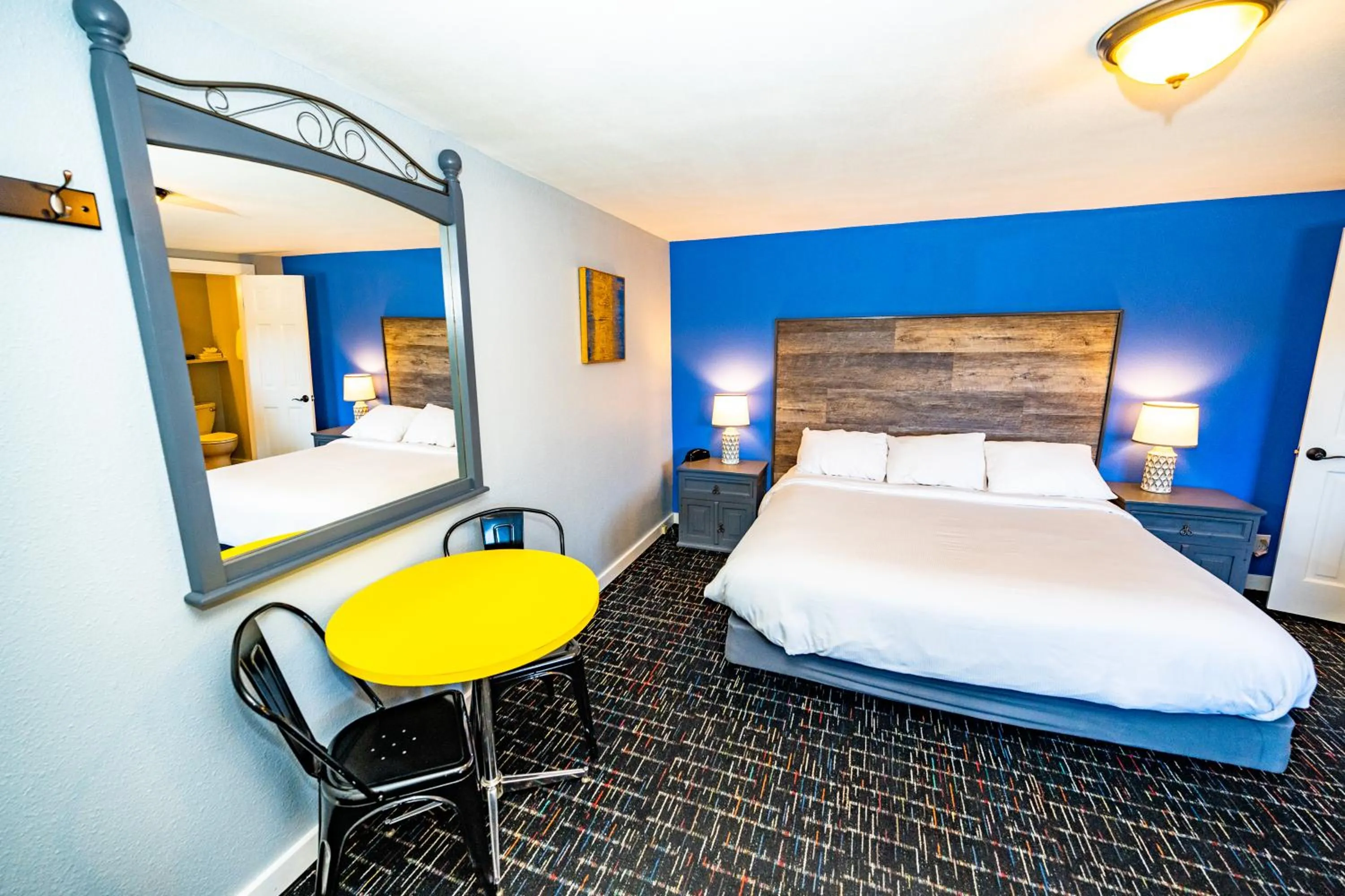 Bed in Coyote Mountain Lodge