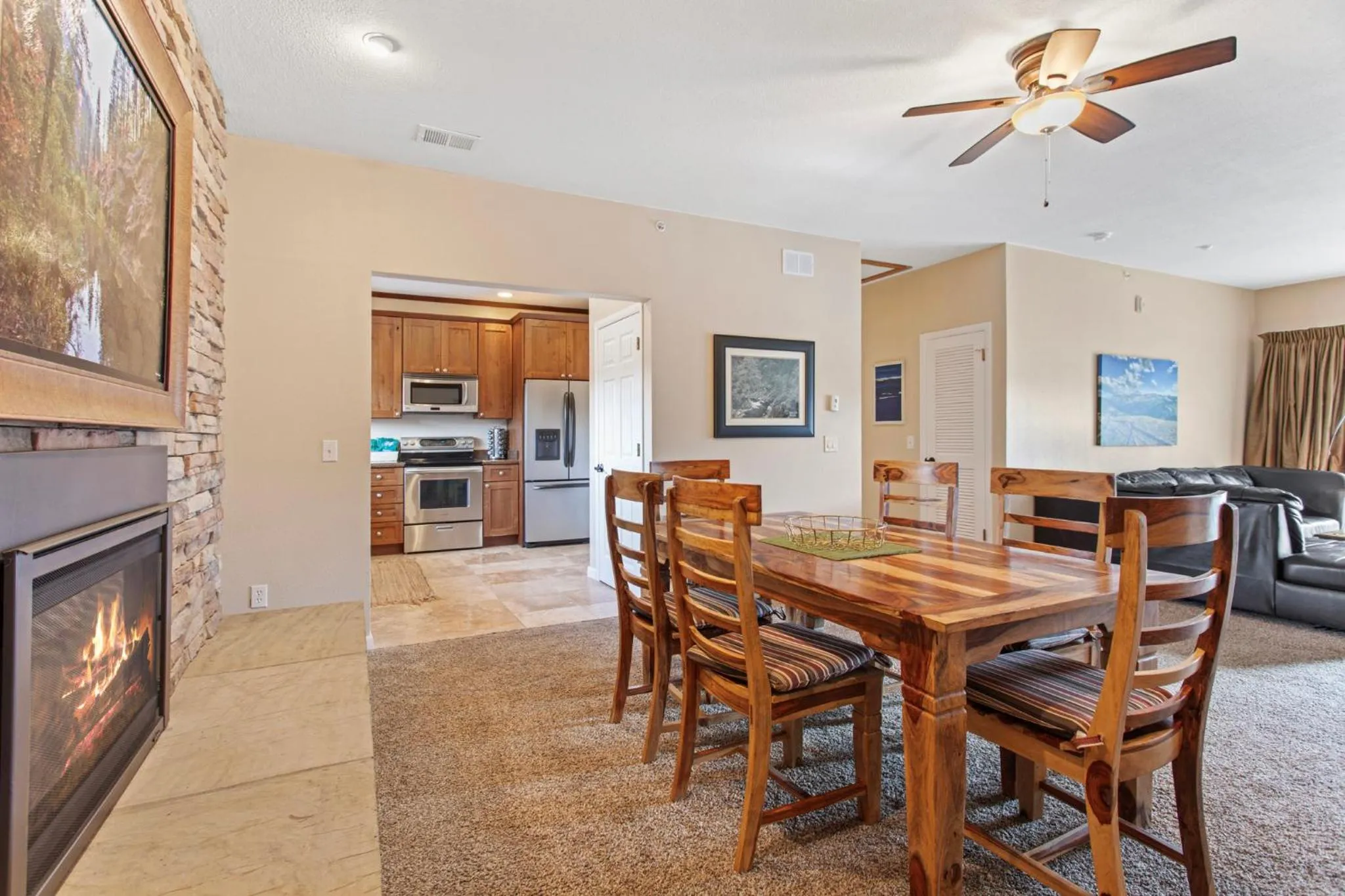 Coyote Mountain Lodge