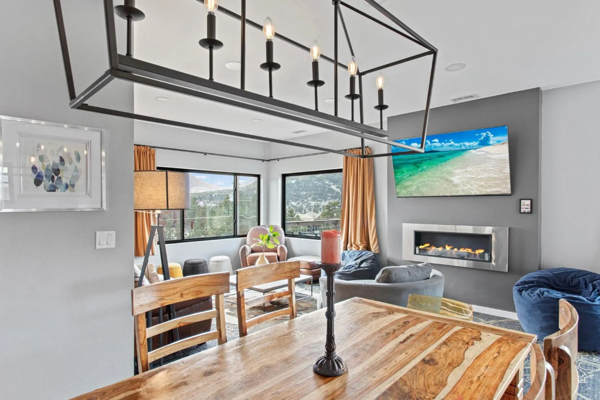 Coyote Mountain Lodge