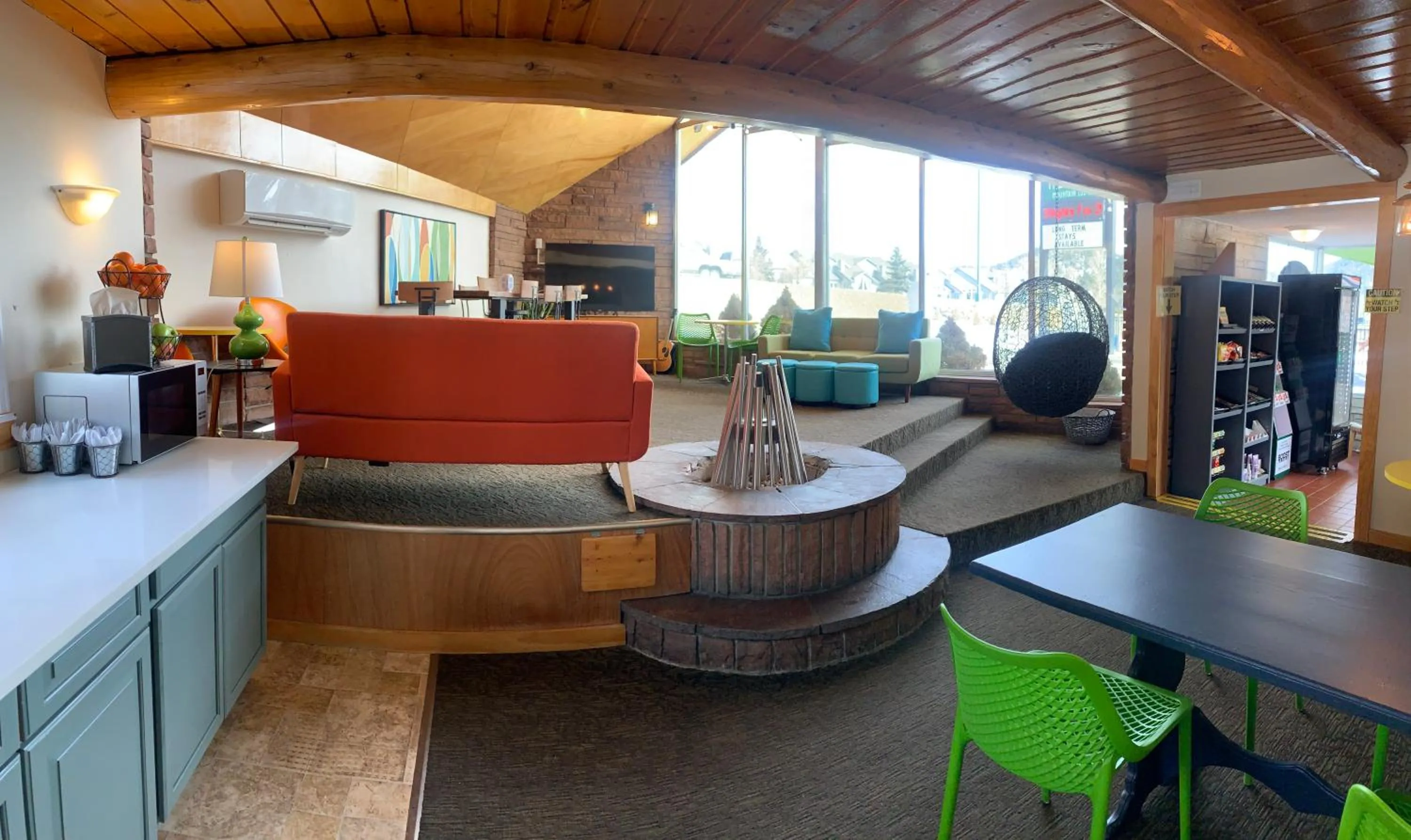 Lobby or reception in Coyote Mountain Lodge
