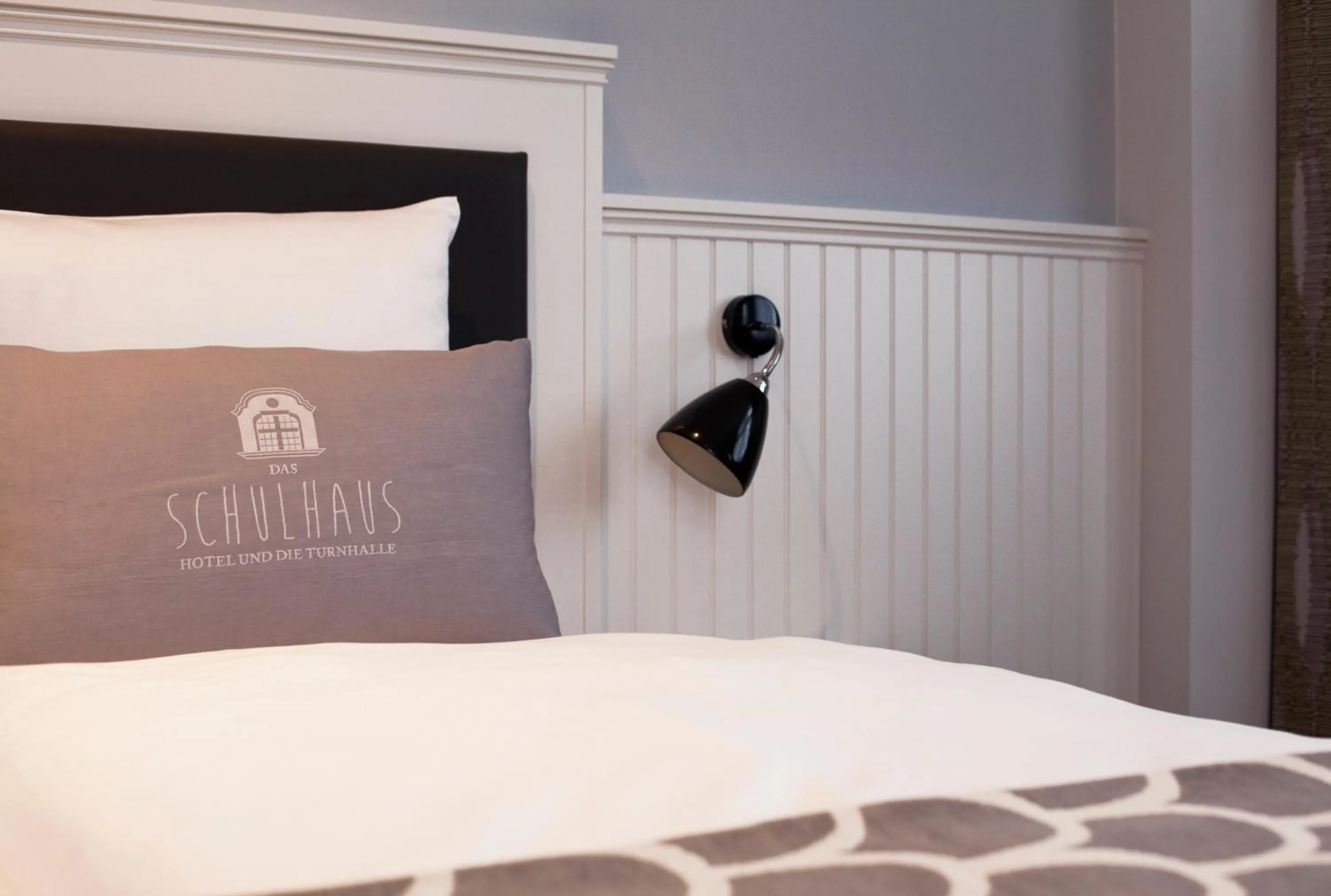 Bed in Schulhaus Hotel