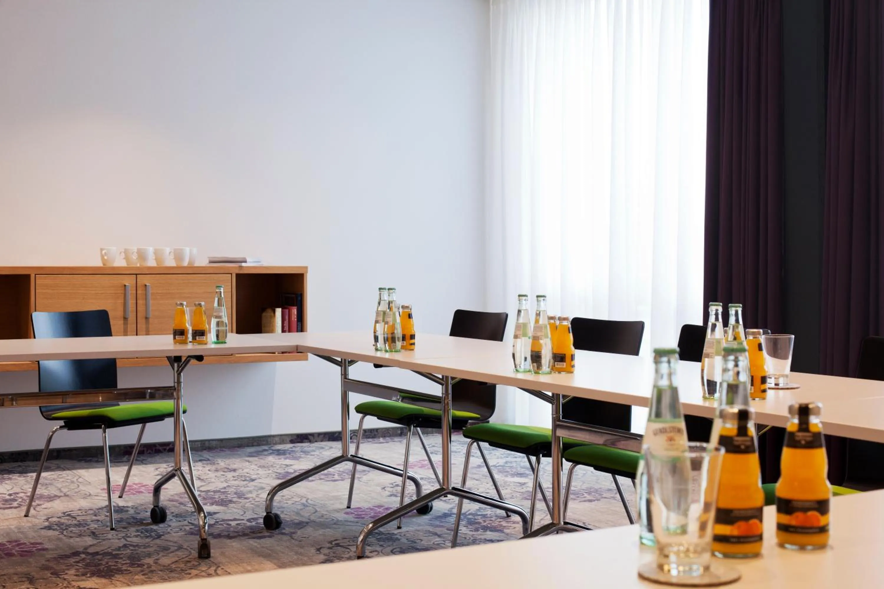Meeting/conference room in Schulhaus Hotel