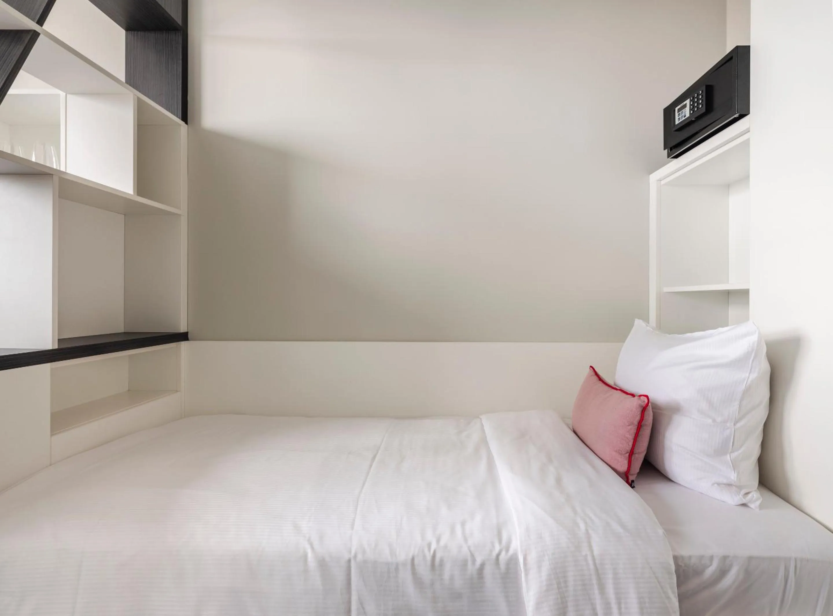 Bed in numa I Viktoria Apartments