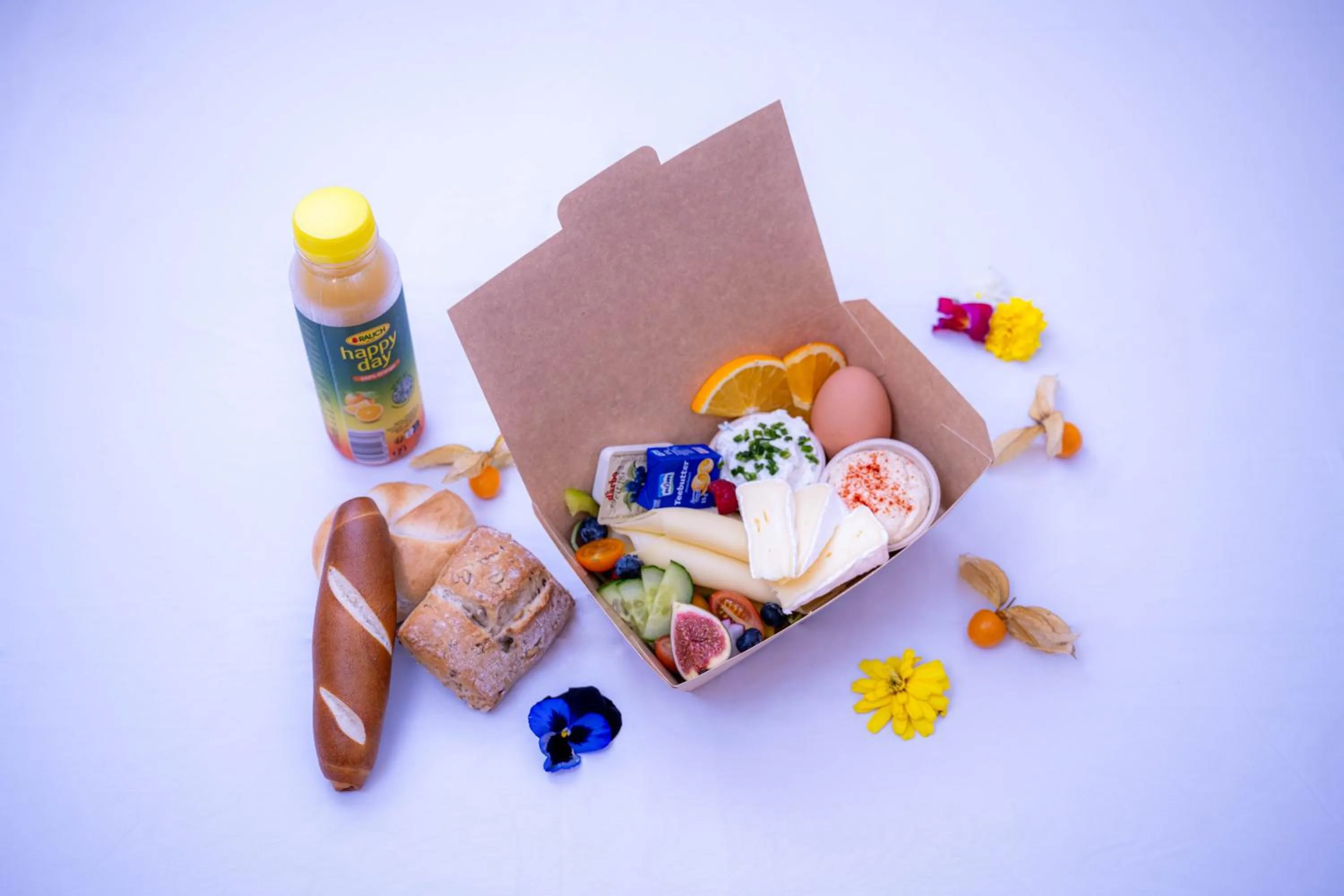 Breakfast in numa I Viktoria Apartments