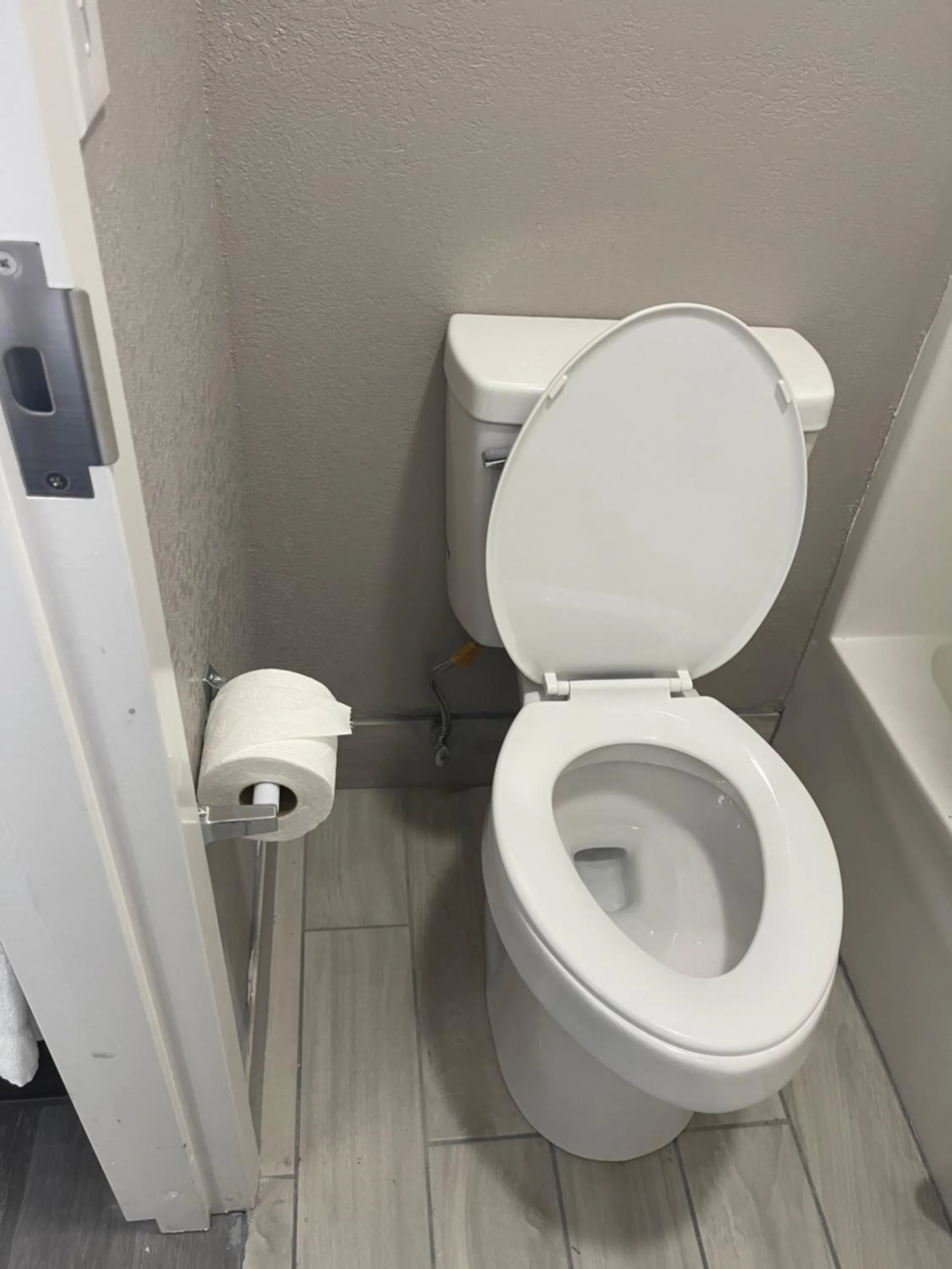 Bathroom in Motel 6-East Ridge, TN