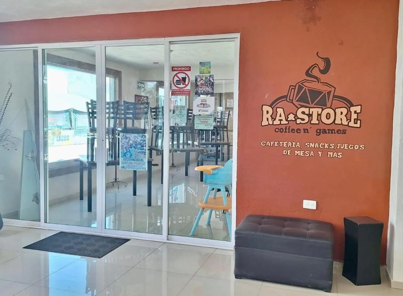 Restaurant/places to eat in Hotel Gya Boutique