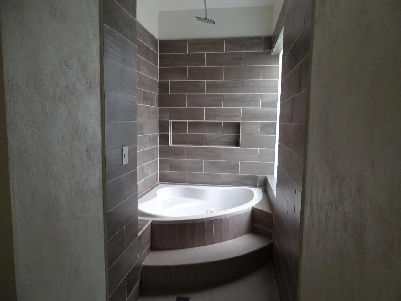 Hot Tub in Hotel Gya Boutique