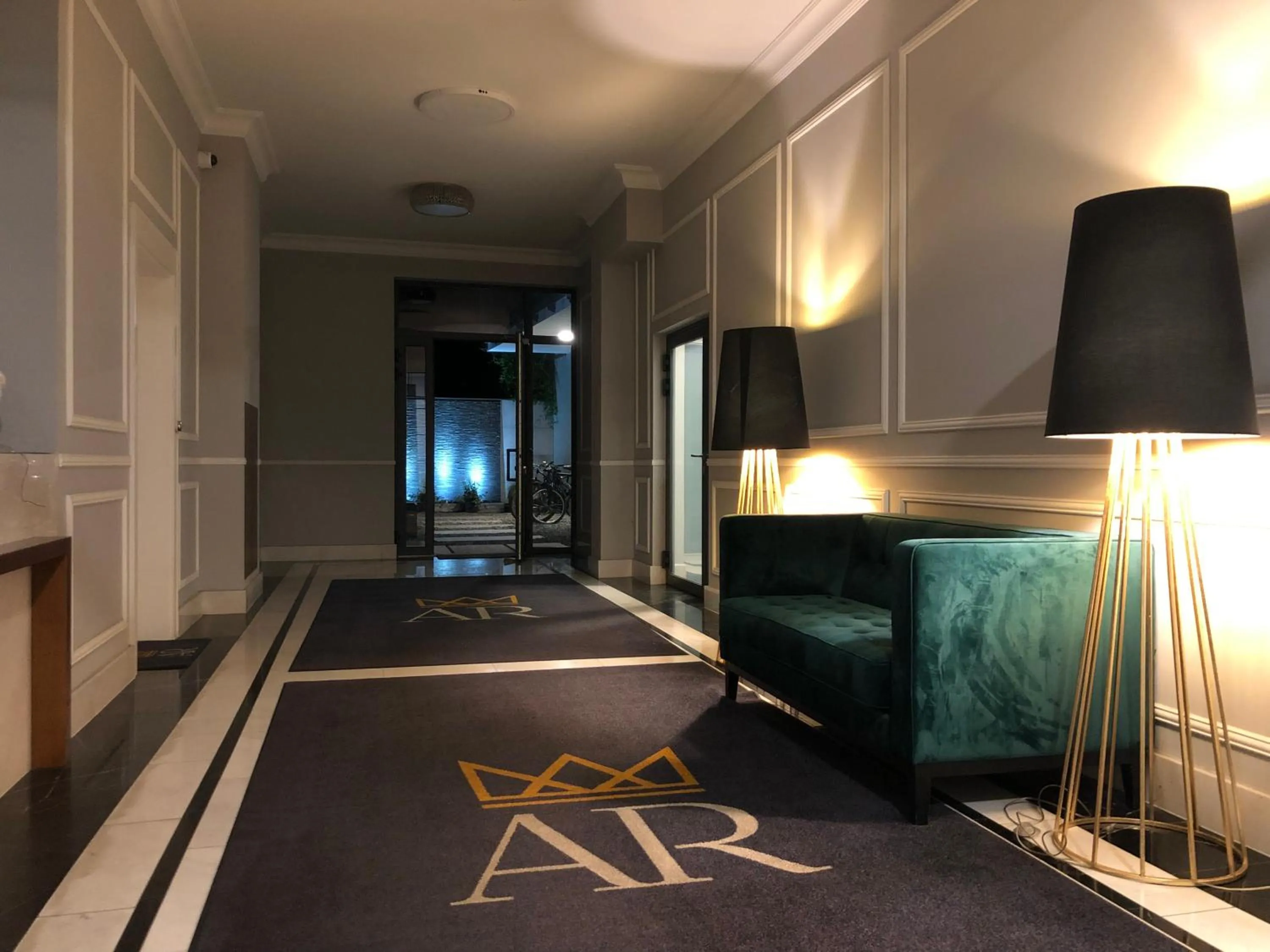 Property building in Old Town Premium Queen`s Apartments