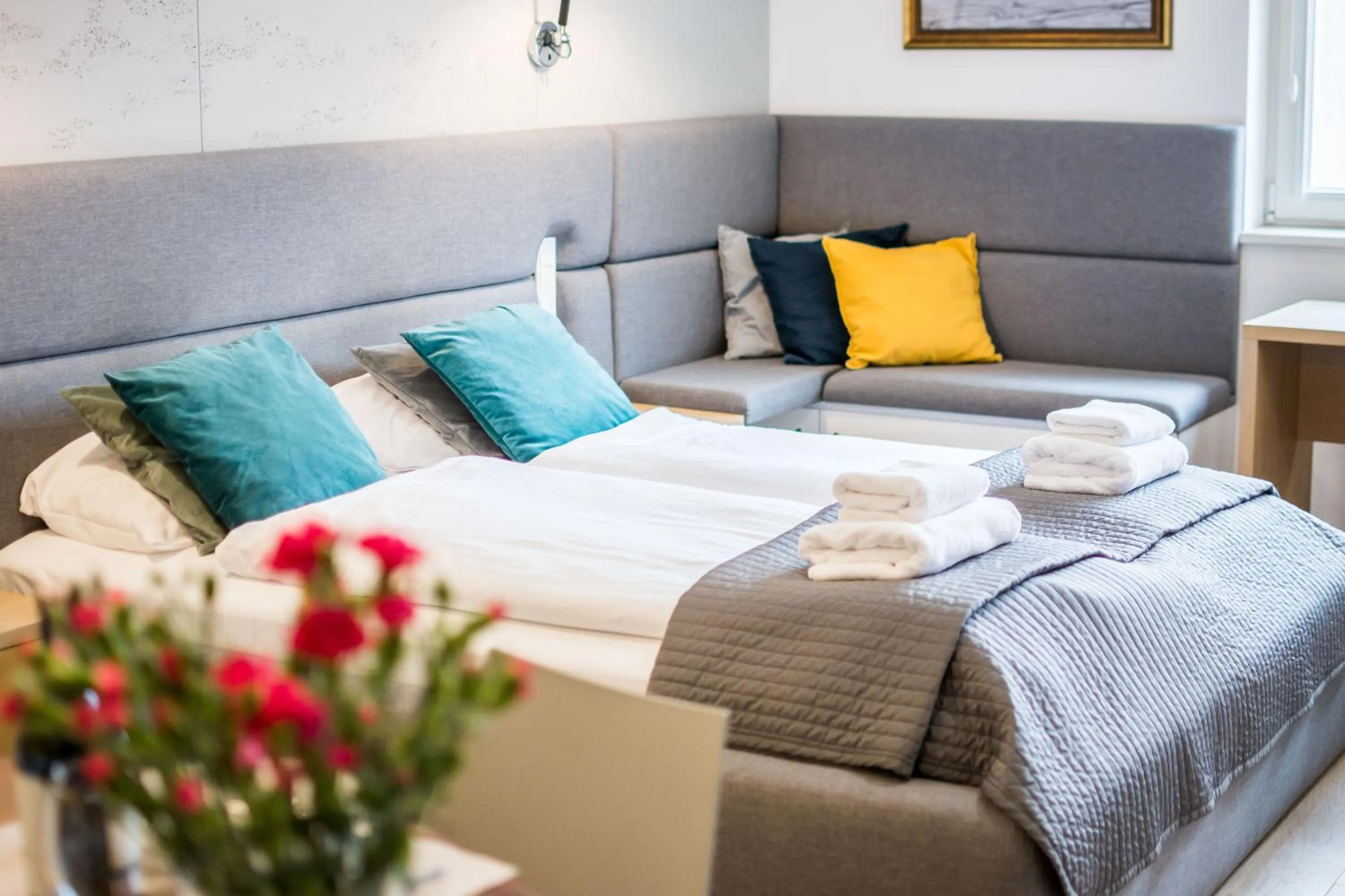 Bed in Old Town Premium Queen`s Apartments