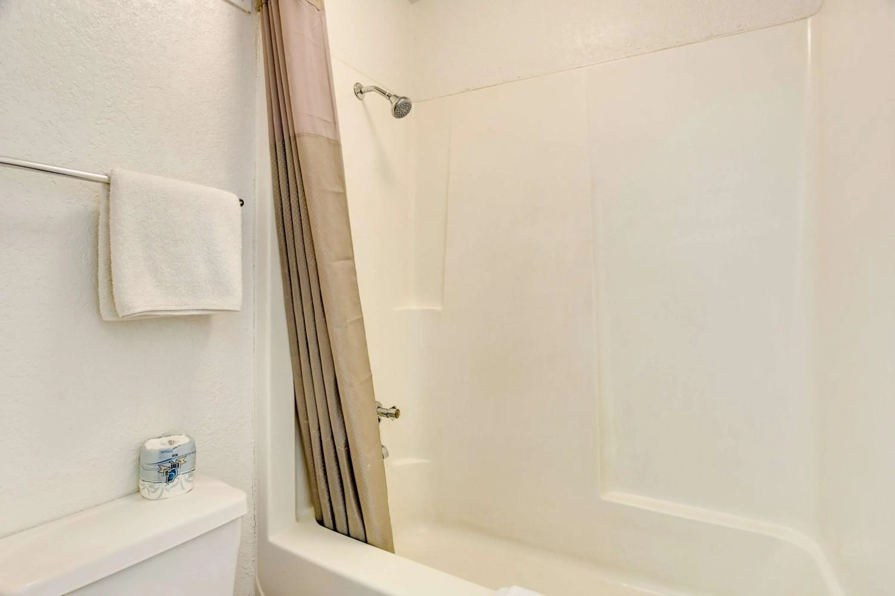 Shower in Motel 6-Fayetteville, AR