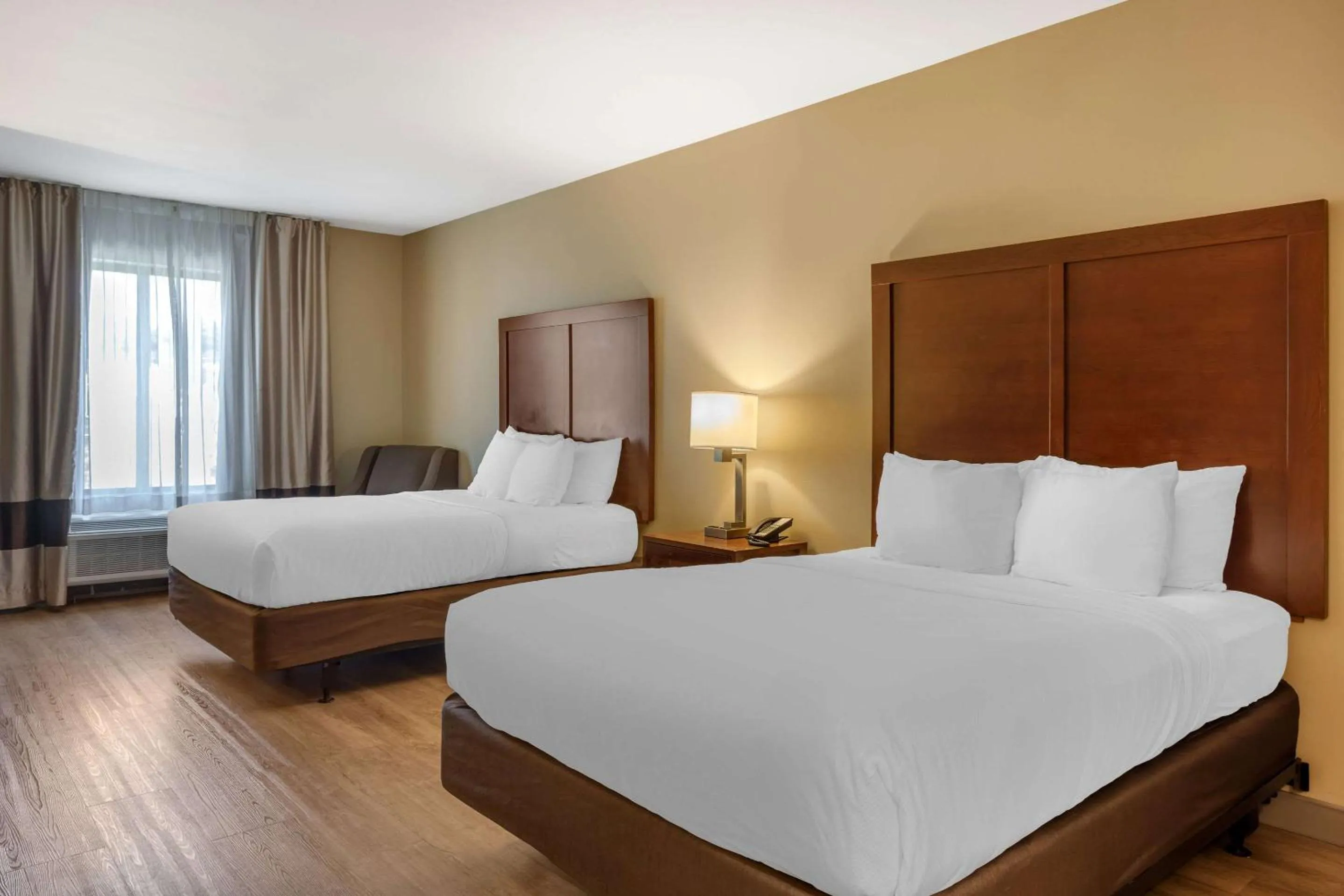 Bedroom, Bed in Comfort Inn & Suites At CrossPlex Village