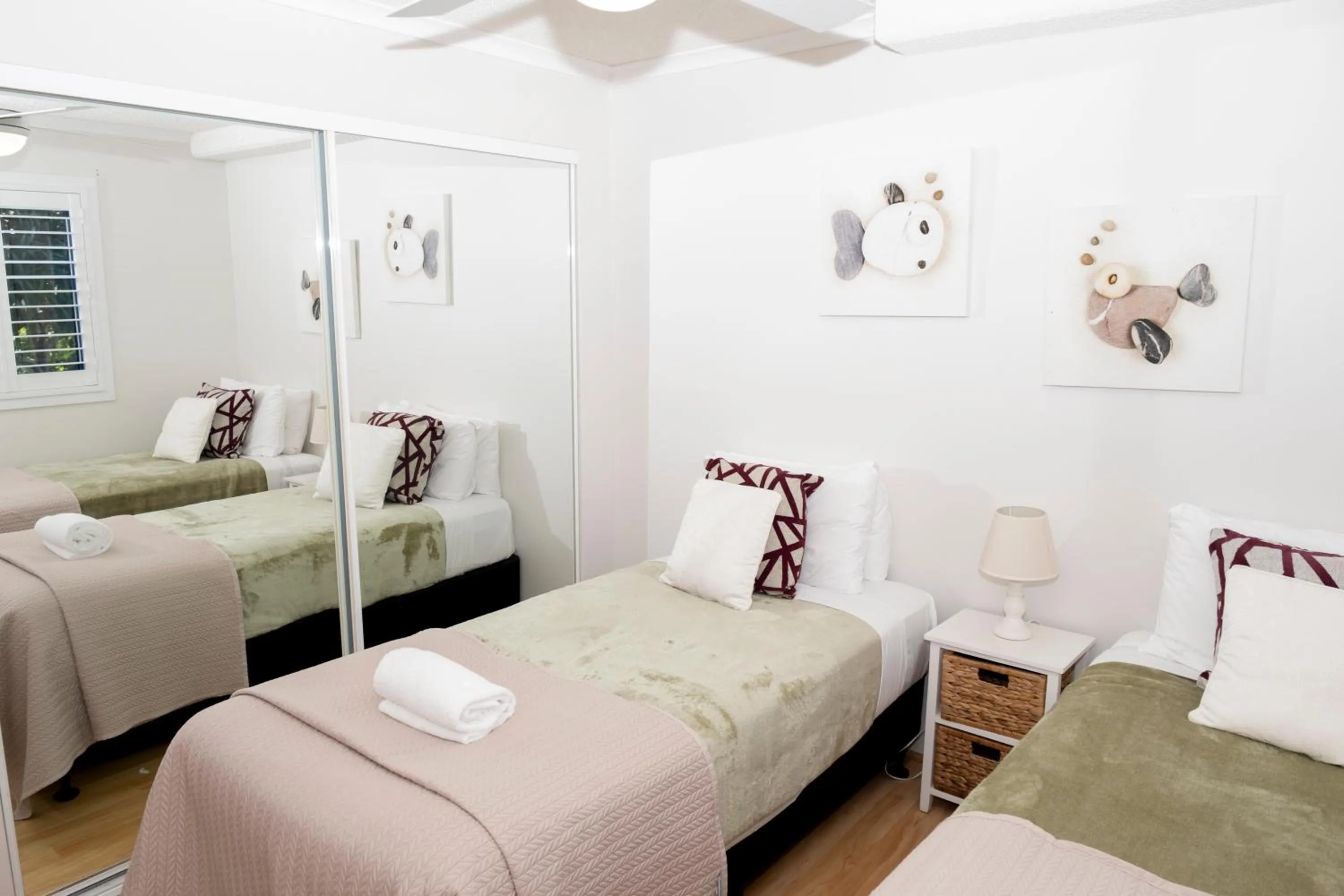 Bedroom, Bed in Salerno On The Beach