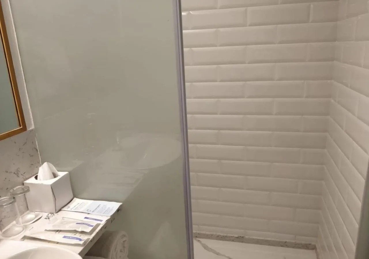 Bathroom in Holiday Inn Express Bengaluru Yeshwantpur by IHG