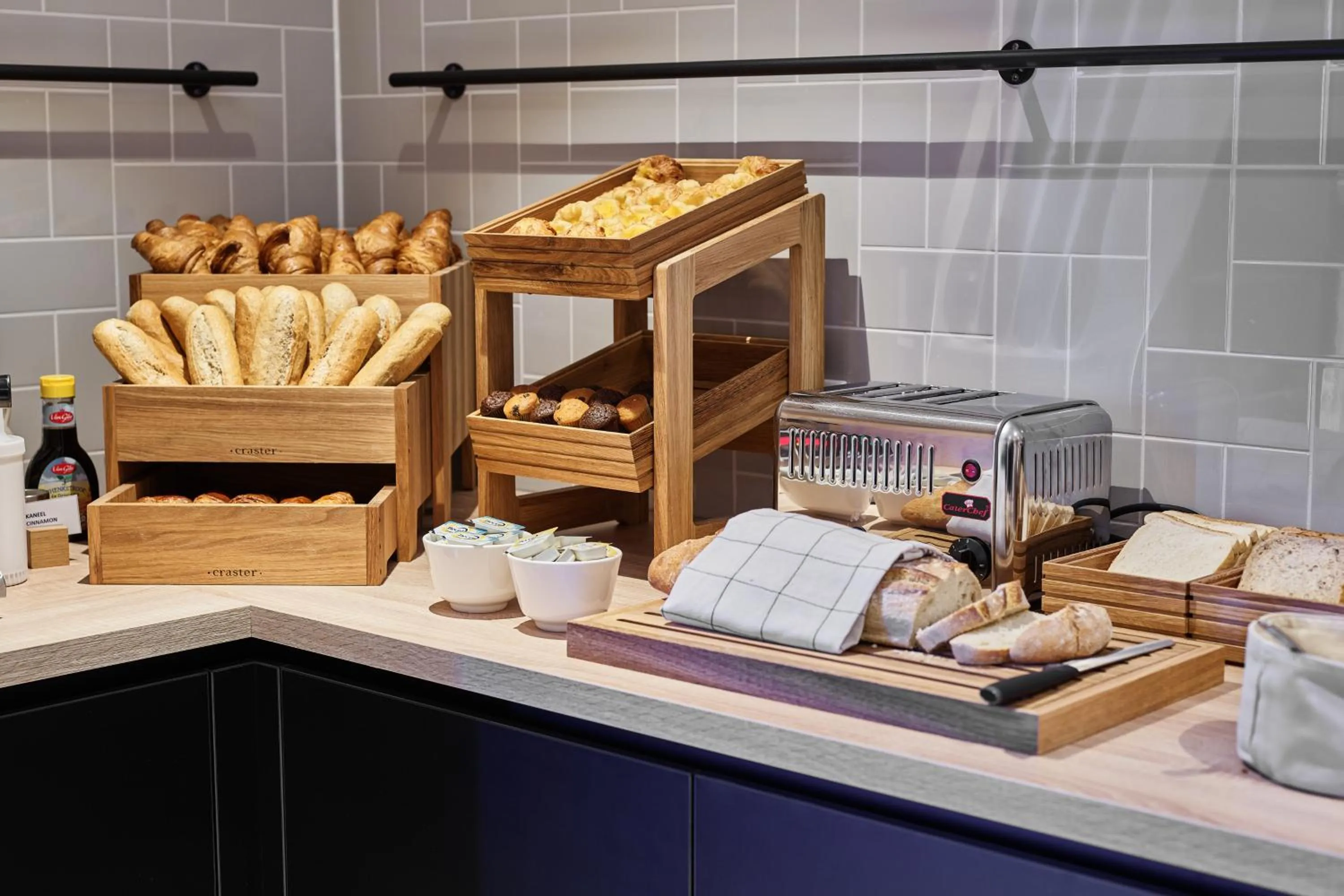 Food in Staybridge Suites The Hague - Parliament by IHG