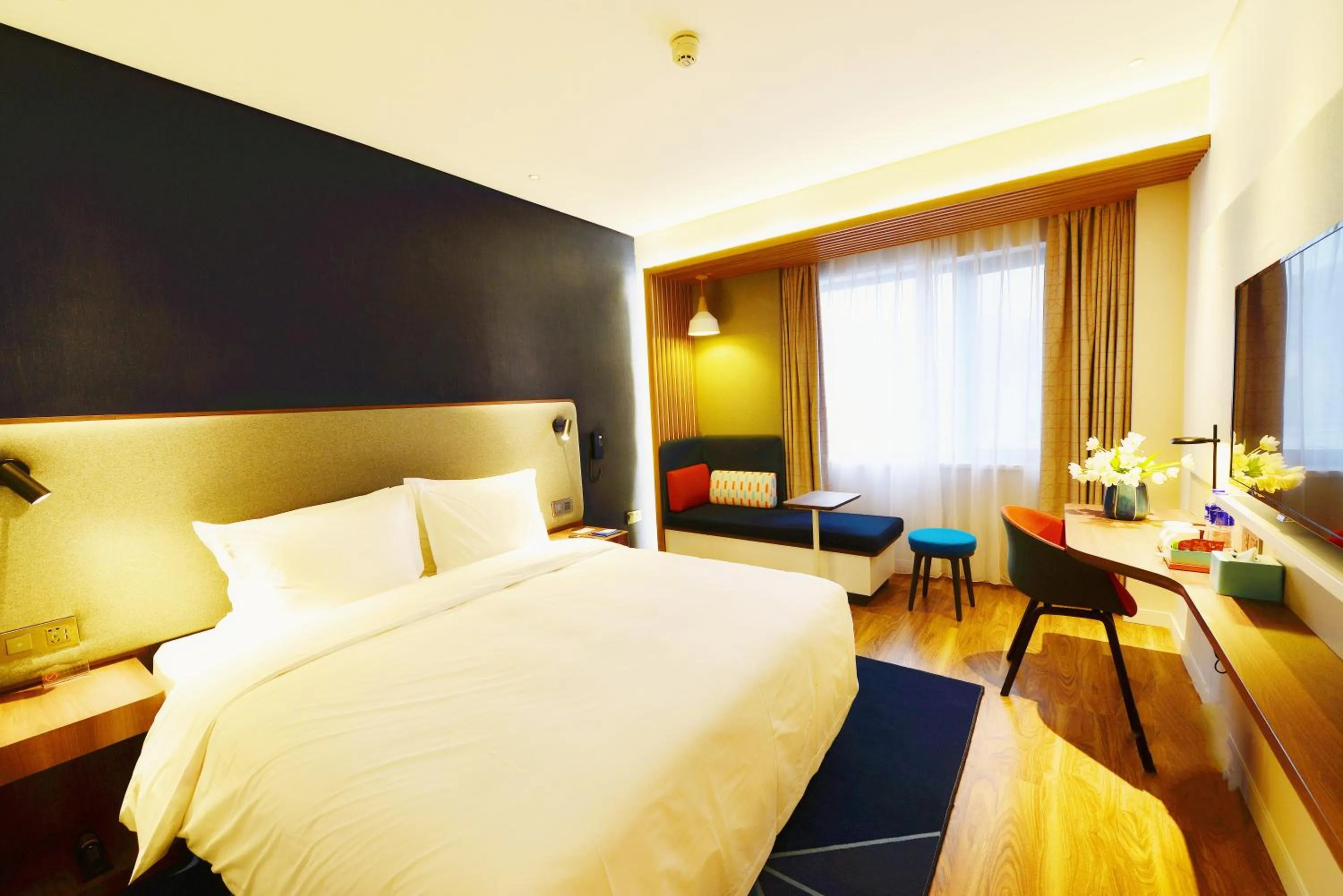 Photo of the whole room in Holiday Inn Express Tianshui City Center