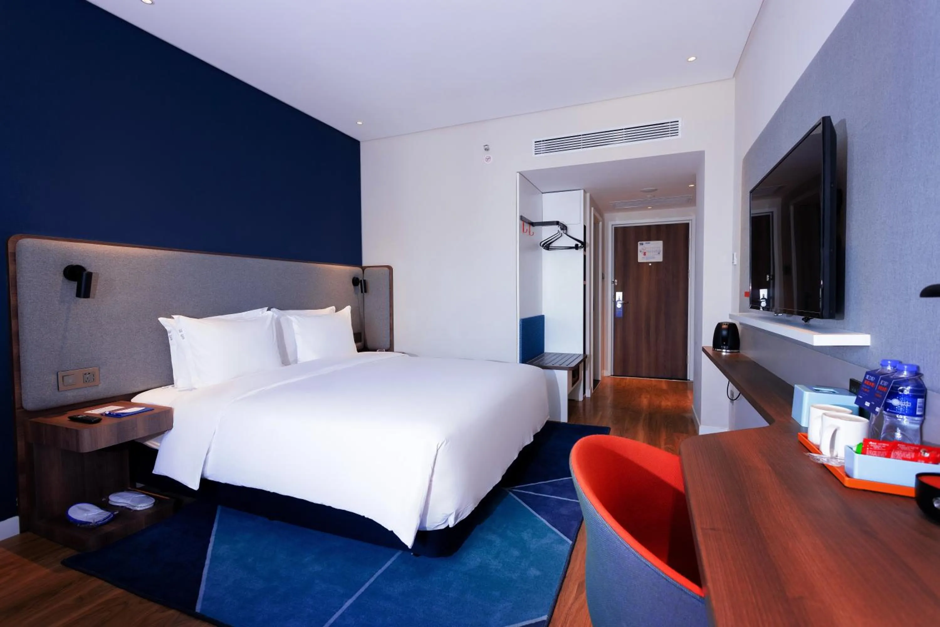 Photo of the whole room in Holiday Inn Express Tianshui City Center