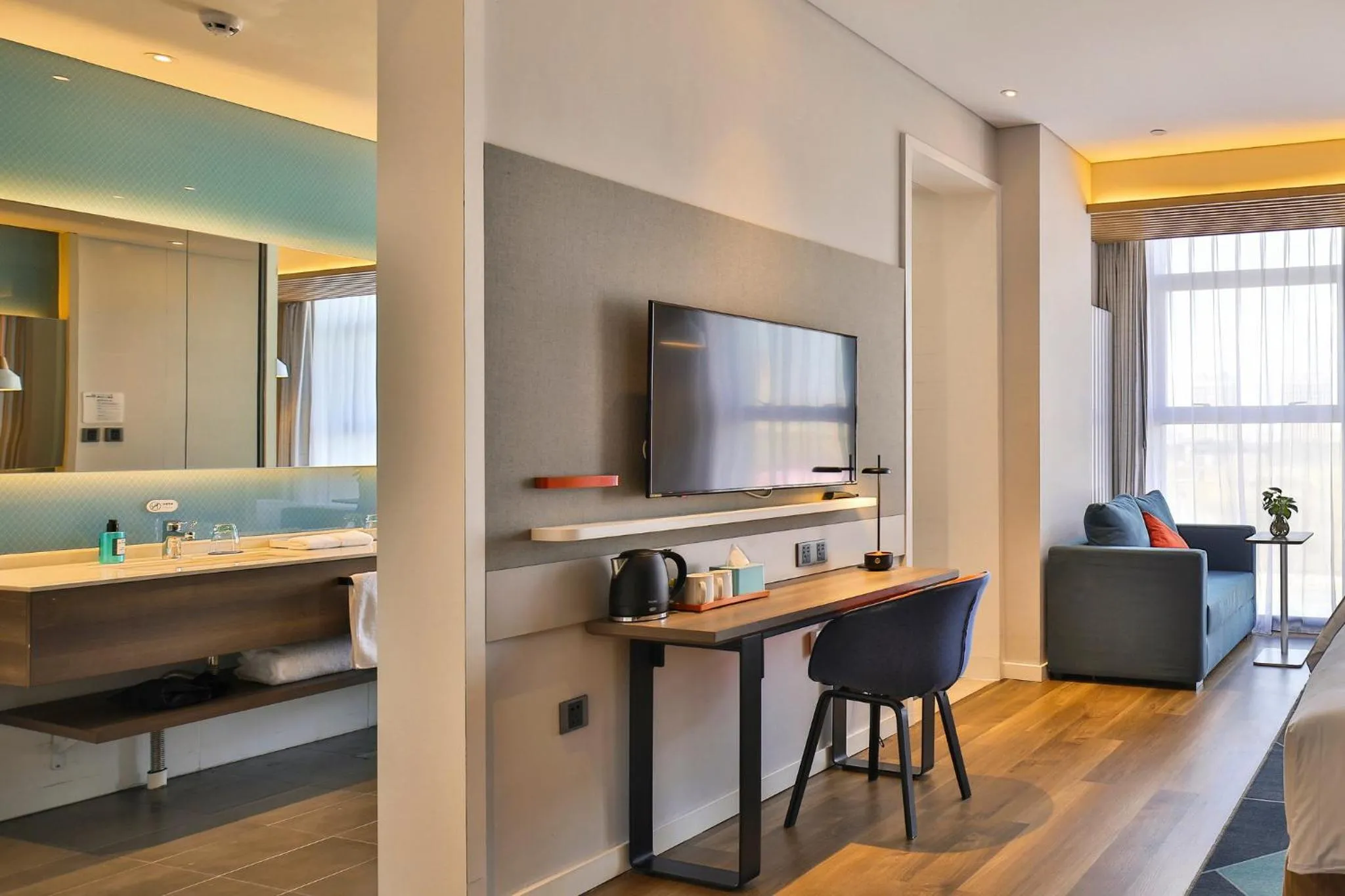 Photo of the whole room in Holiday Inn Express Harbin Qunli by IHG