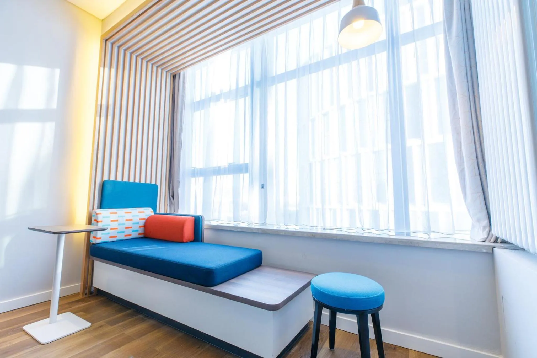 Photo of the whole room, Bed in Holiday Inn Express Harbin Qunli by IHG