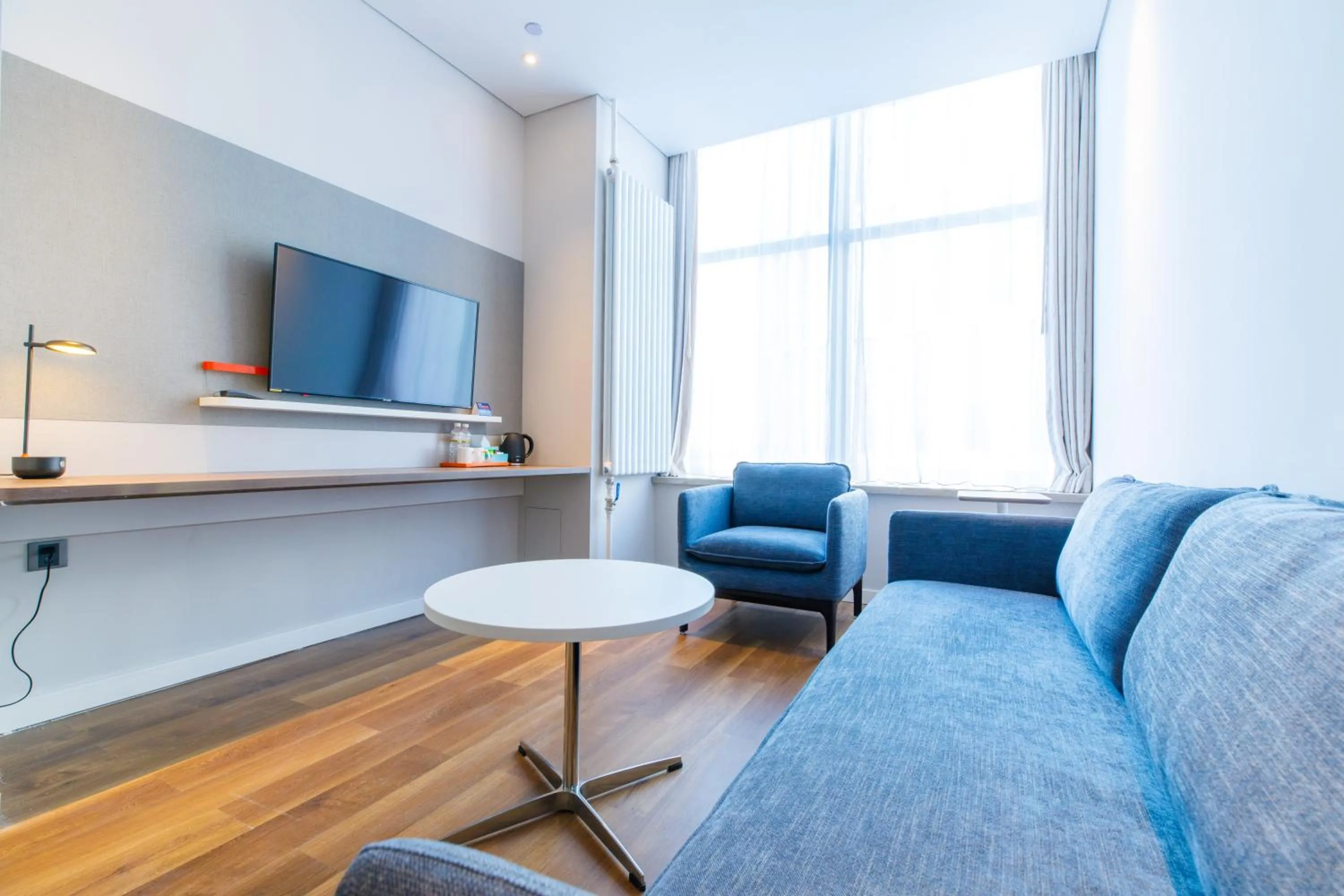 Photo of the whole room in Holiday Inn Express Harbin Qunli by IHG