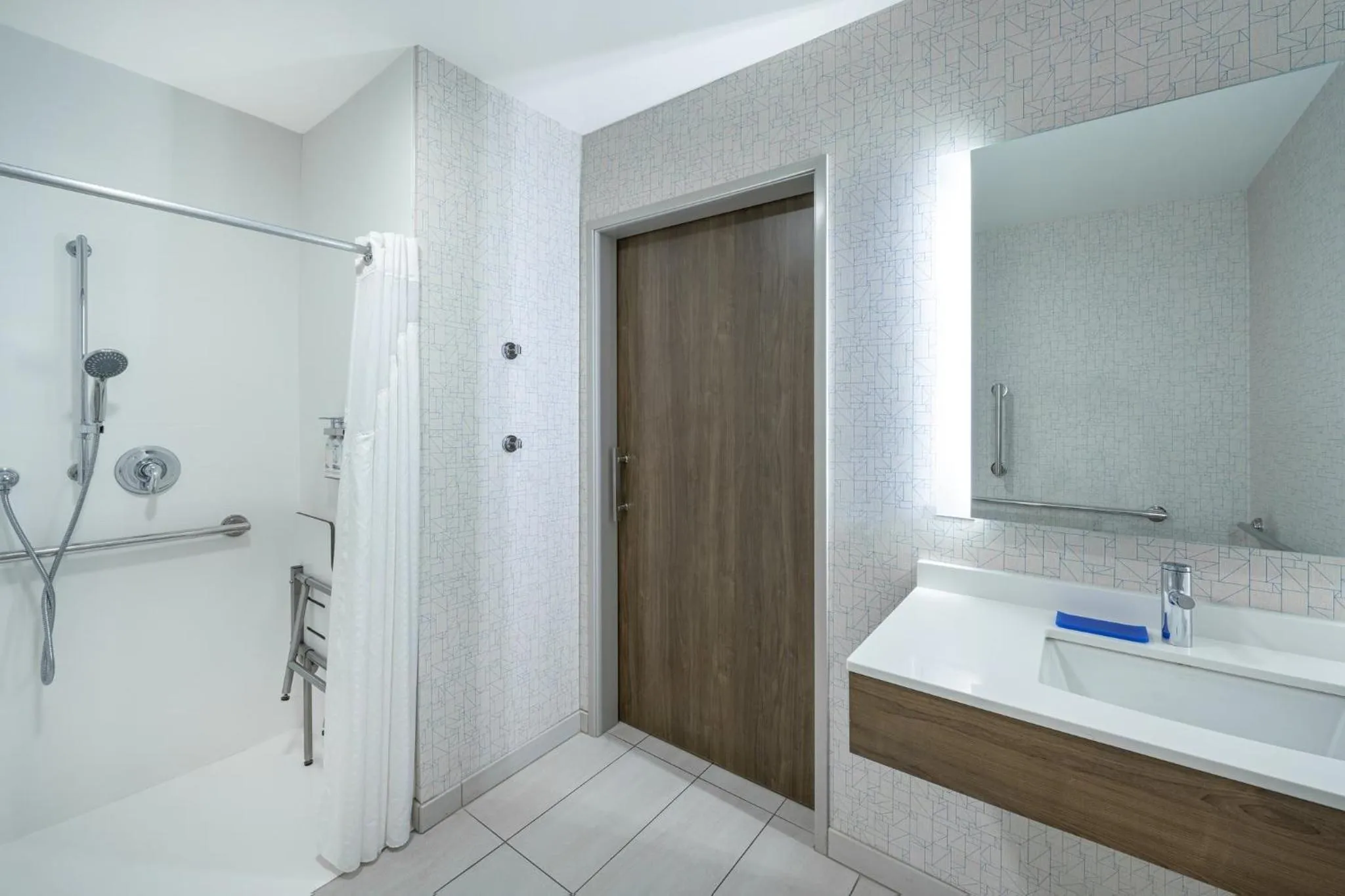 Bathroom in Holiday Inn Express & Suites - Gilbert - East Mesa by IHG