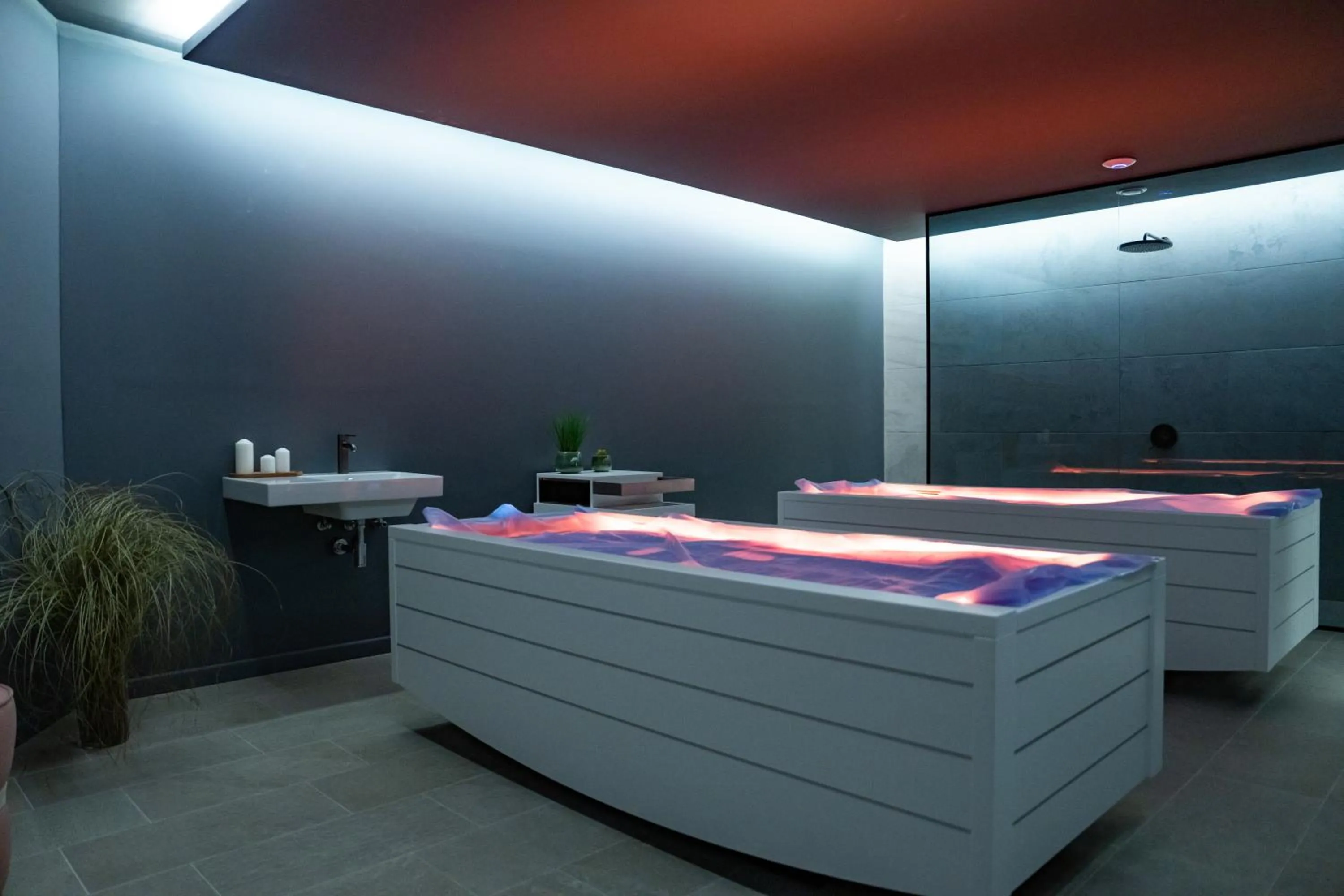 Spa and wellness centre/facilities in HVD Reina del Mar - Premium Spa Service & Free Parking