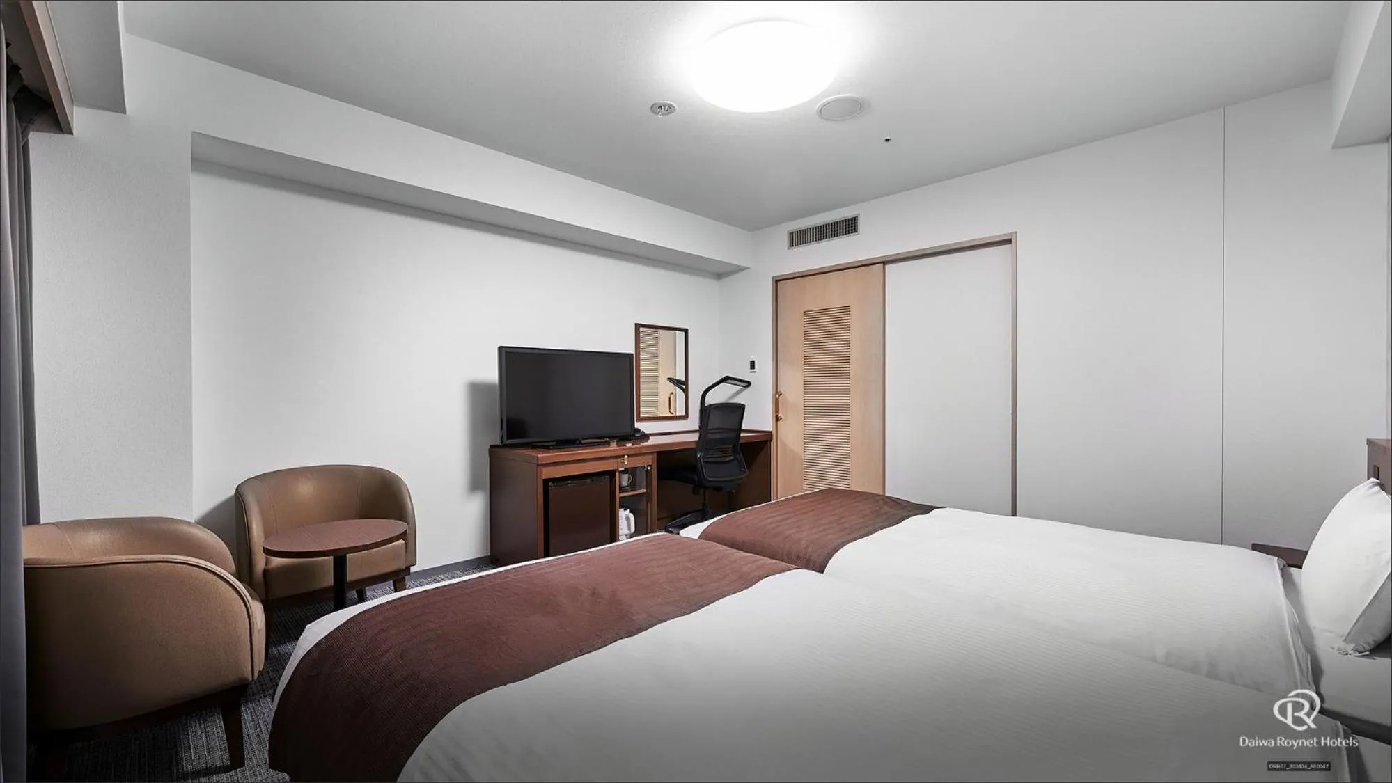 Bed in Daiwa Roynet Hotel Hachinohe