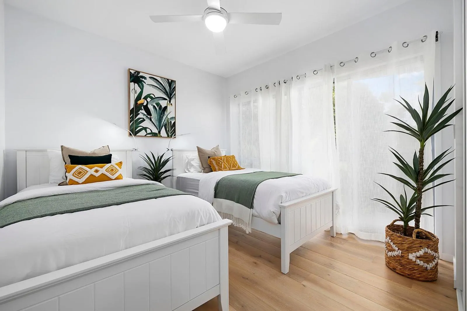 Bed in Papillon Coolum