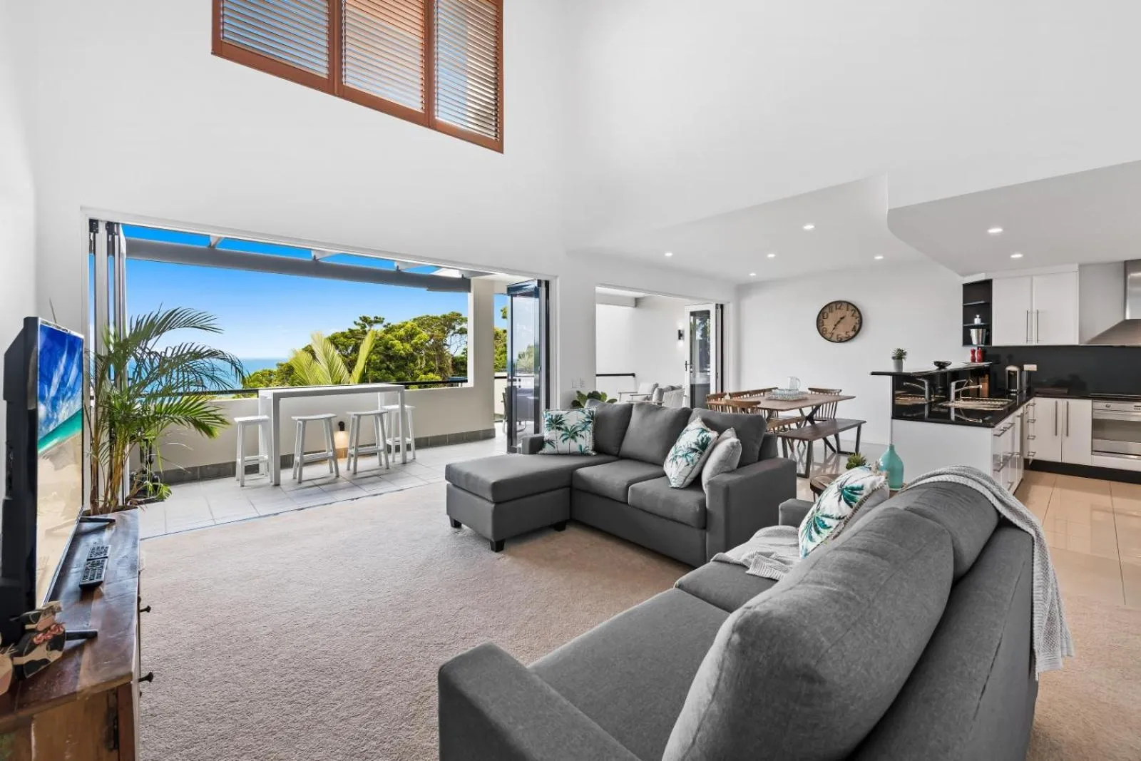 Patio in Papillon Coolum